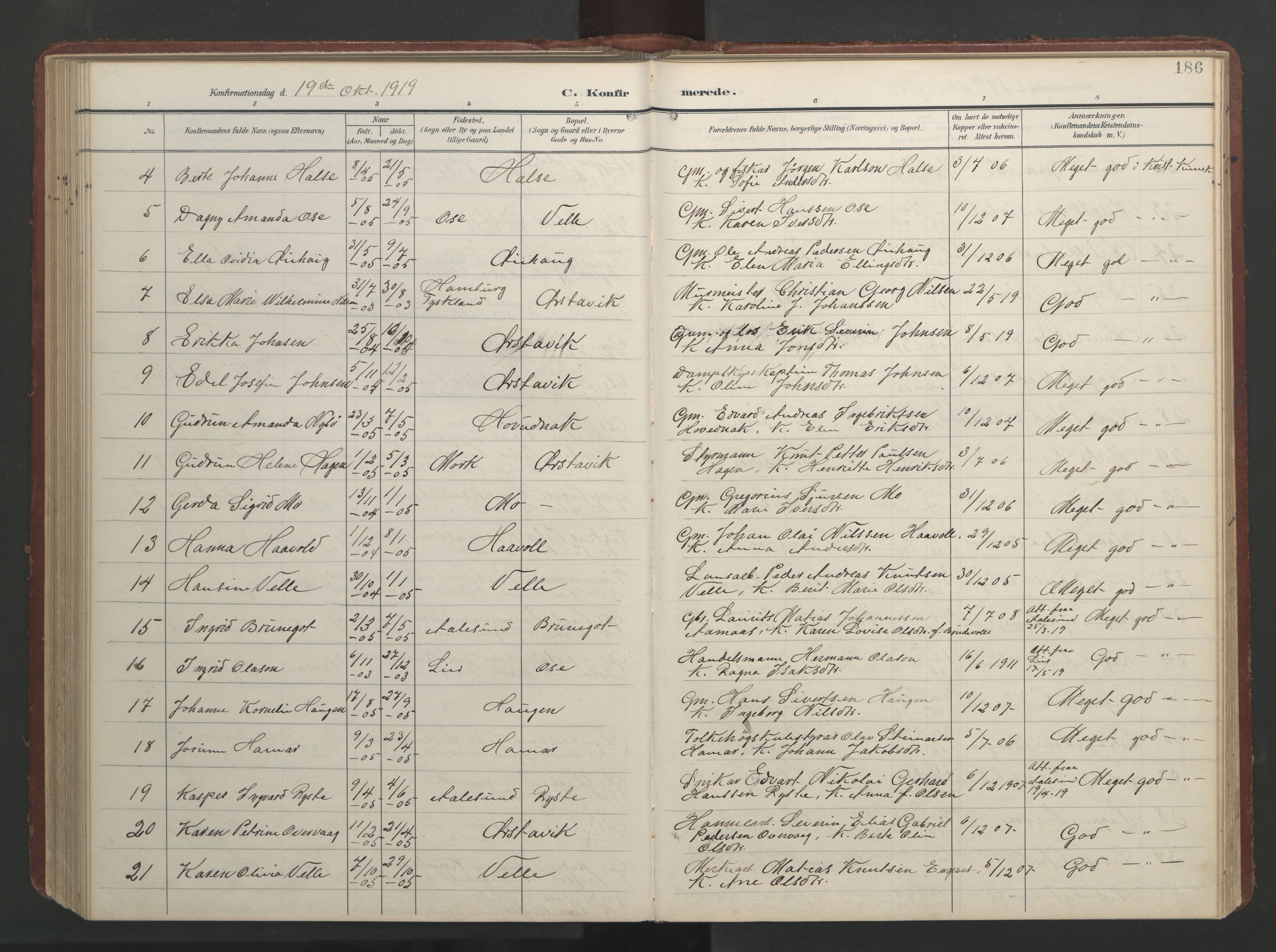 Ministerialprotokoller, klokkerbøker og fødselsregistre - Møre og Romsdal, AV/SAT-A-1454/513/L0190: Klokkerbok nr. 513C04, 1904-1926, s. 186