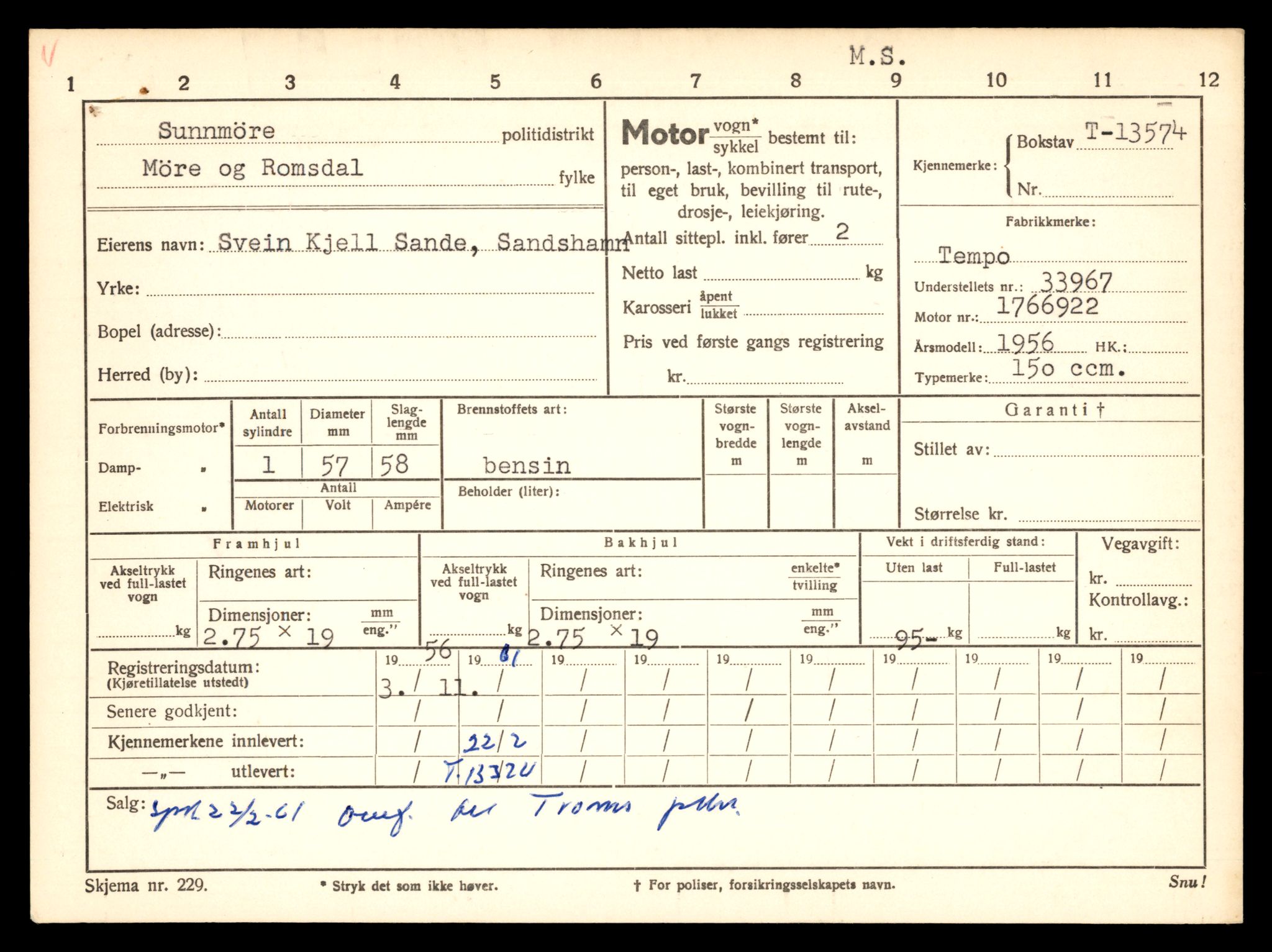 Møre og Romsdal vegkontor - Ålesund trafikkstasjon, AV/SAT-A-4099/F/Fe/L0040: Registreringskort for kjøretøy T 13531 - T 13709, 1927-1998, s. 809