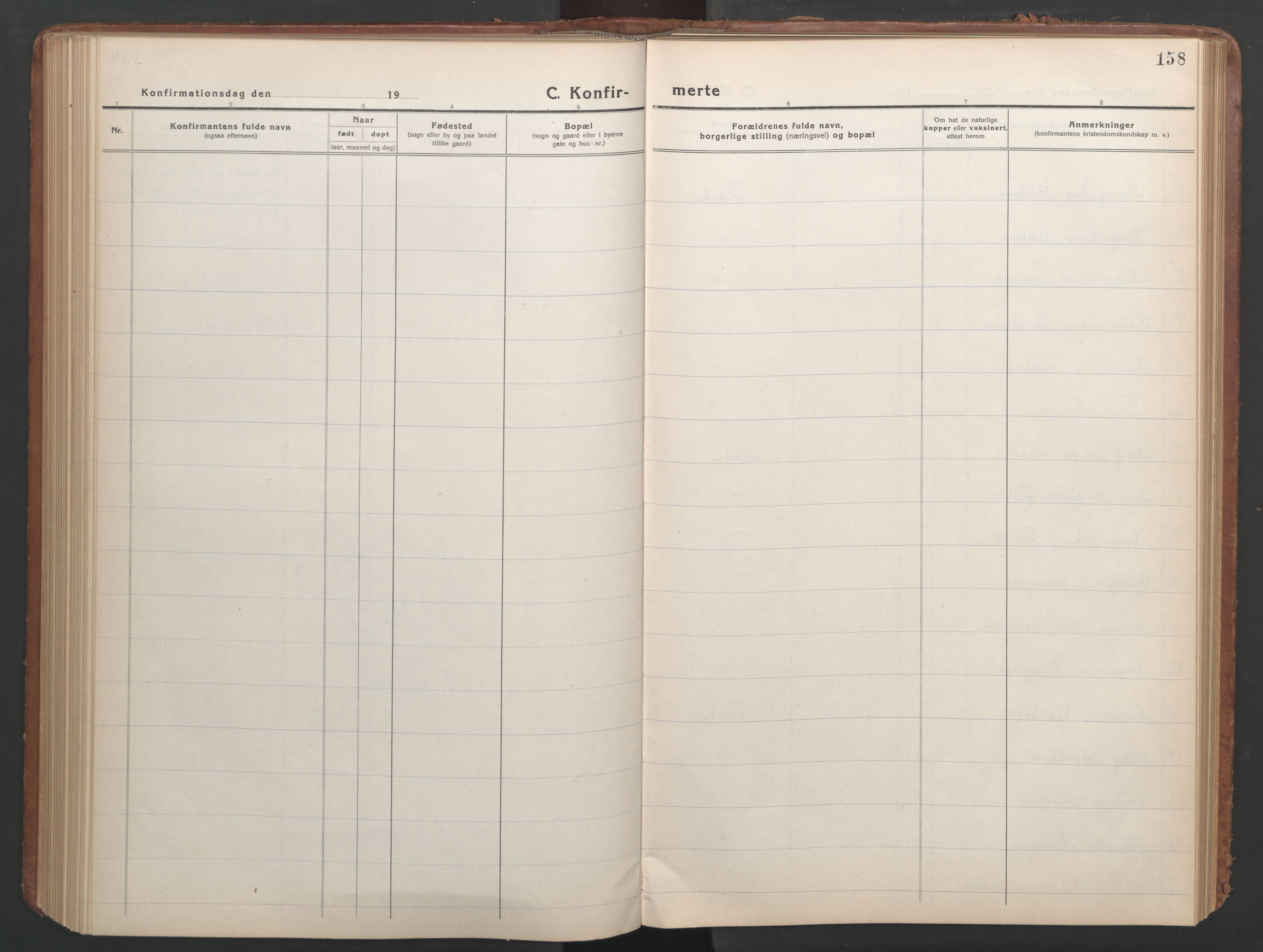 Ministerialprotokoller, klokkerbøker og fødselsregistre - Møre og Romsdal, AV/SAT-A-1454/540/L0542: Klokkerbok nr. 540C02, 1921-1967