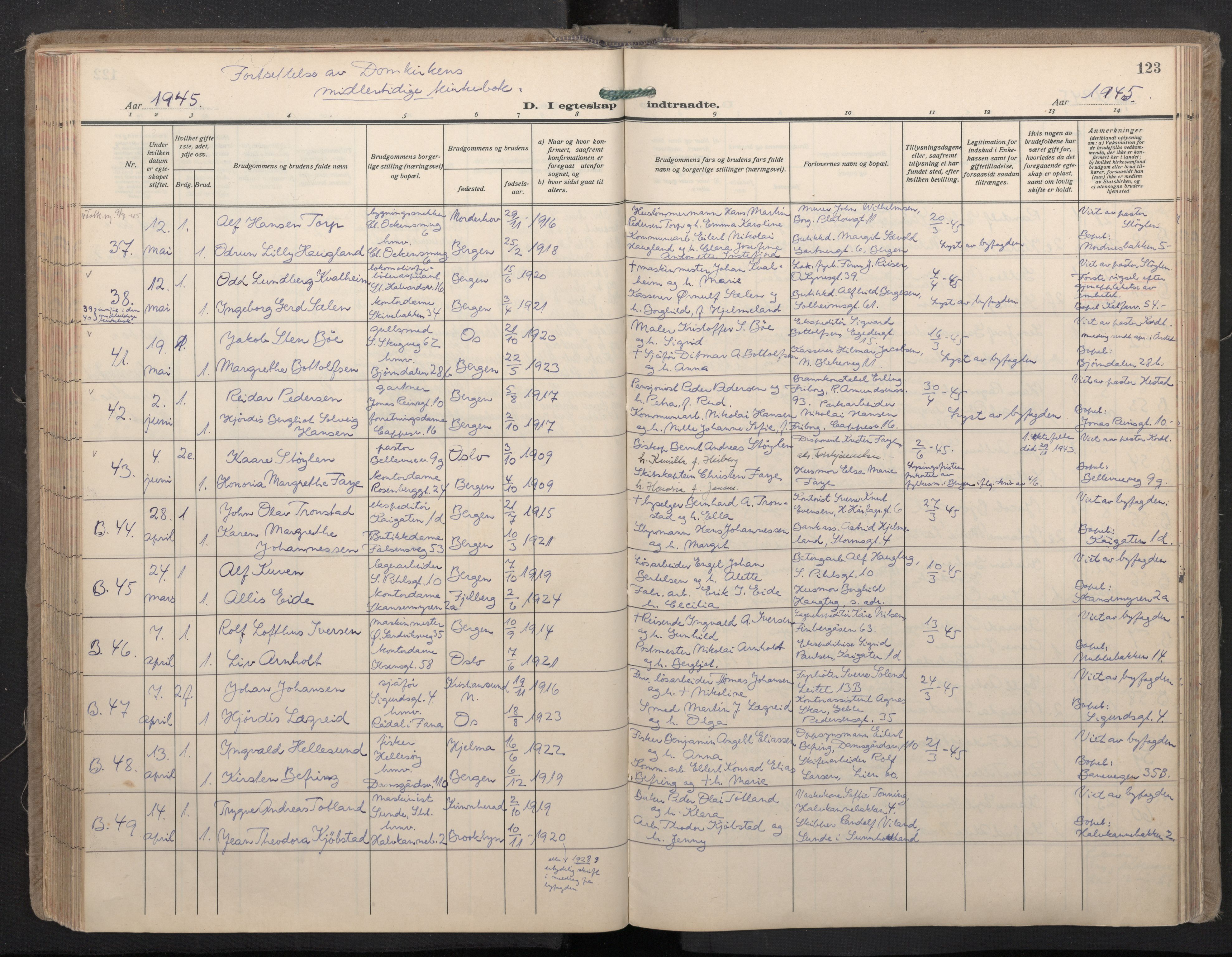 Domkirken sokneprestembete, SAB/A-74801/H/Haa: Ministerialbok nr. D 7, 1937-1950, s. 122b-123a