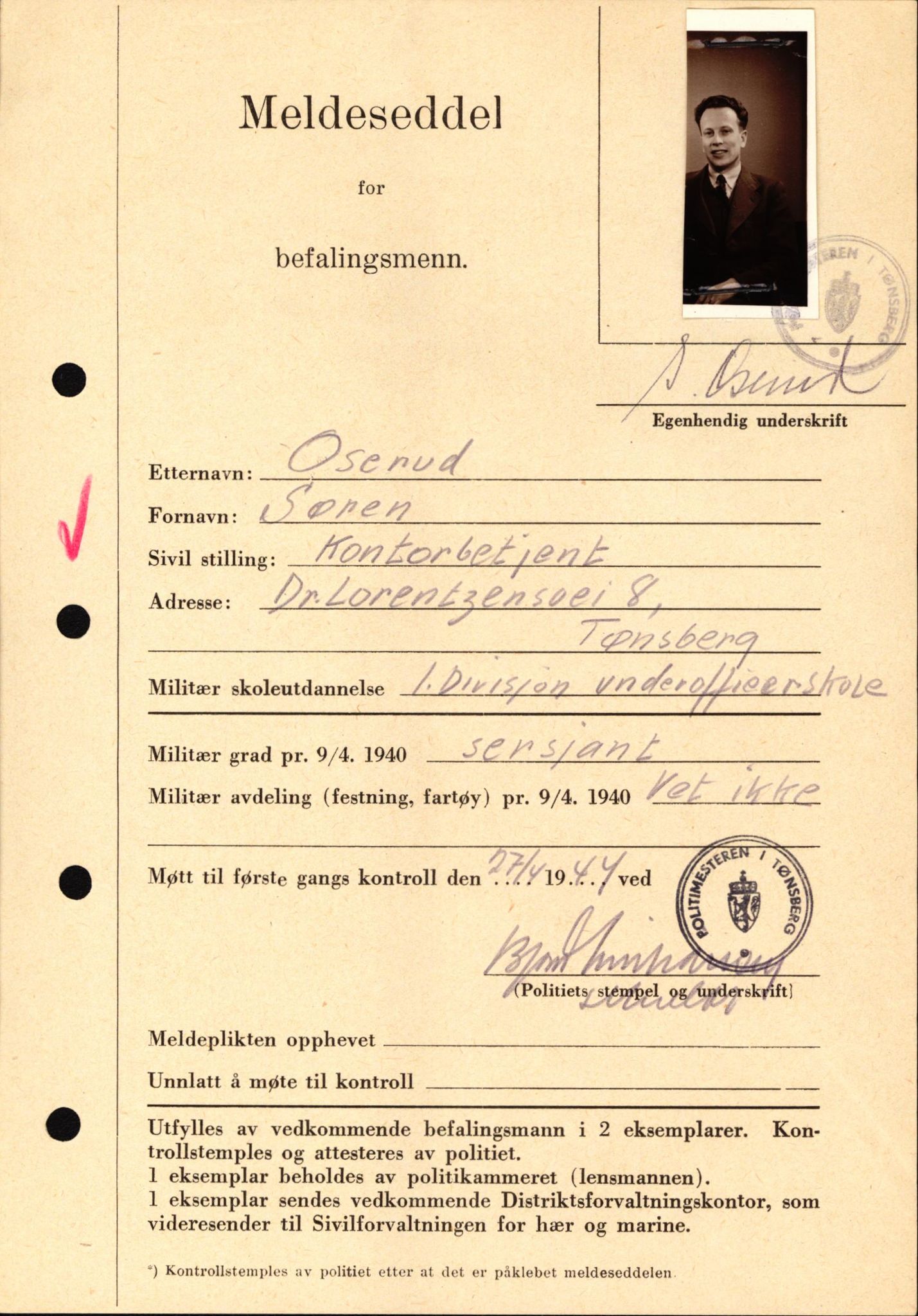 Forsvaret, Forsvarets krigshistoriske avdeling, AV/RA-RAFA-2017/Y/Yf/L0209: II-C-11-2121  -  Okkupasjonstiden.  Meldesedler for befal med foto og oppl. om militær grad 9. apr. 1940., 1944-1945, s. 481