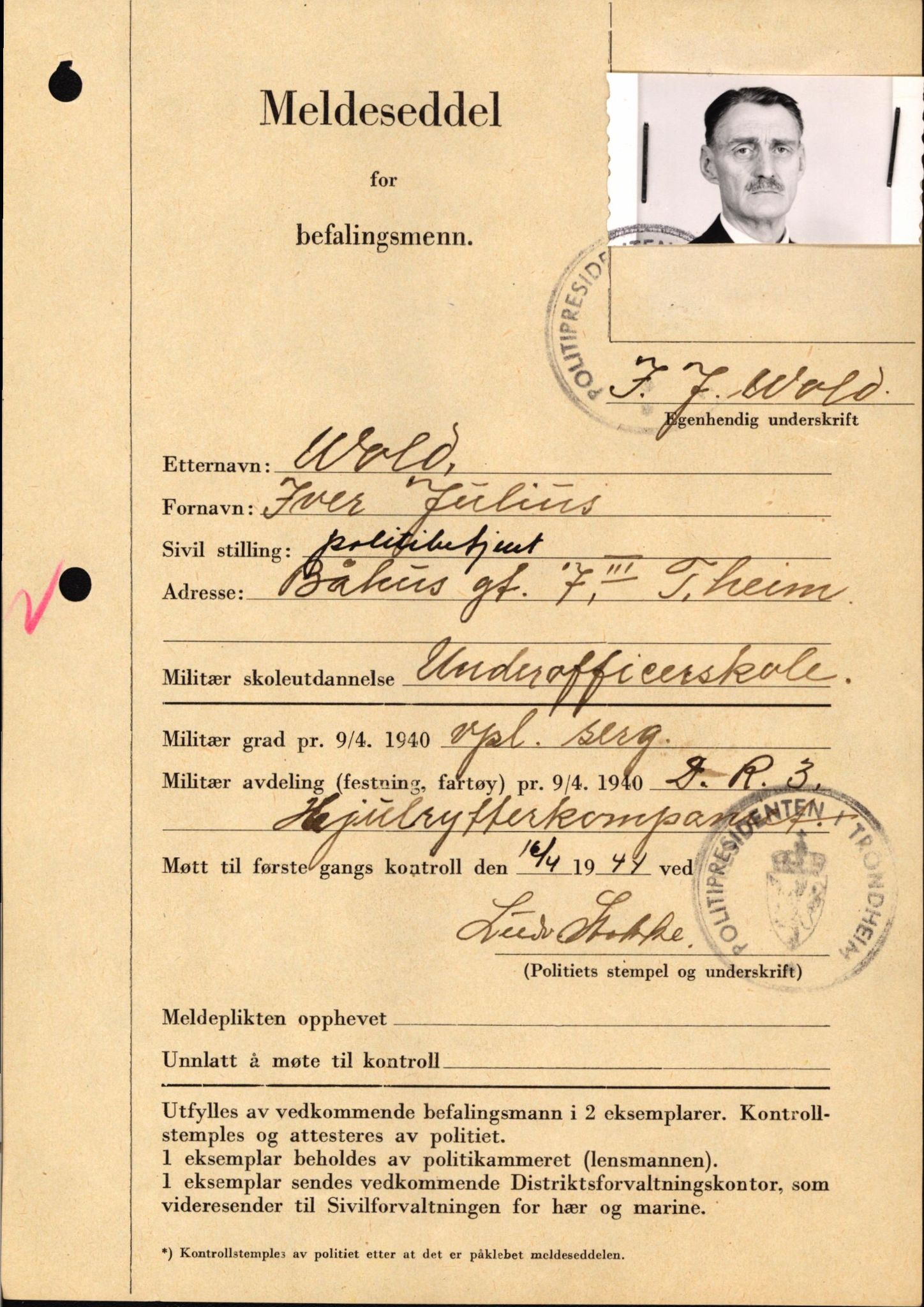 Forsvaret, Forsvarets krigshistoriske avdeling, AV/RA-RAFA-2017/Y/Yf/L0209: II-C-11-2121  -  Okkupasjonstiden.  Meldesedler for befal med foto og oppl. om militær grad 9. apr. 1940., 1944-1945, s. 1286