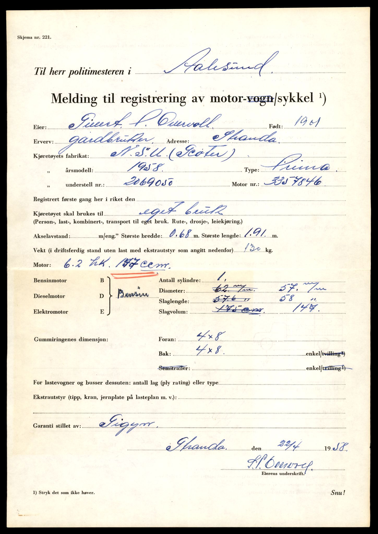 Møre og Romsdal vegkontor - Ålesund trafikkstasjon, AV/SAT-A-4099/F/Fe/L0041: Registreringskort for kjøretøy T 13710 - T 13905, 1927-1998, s. 333