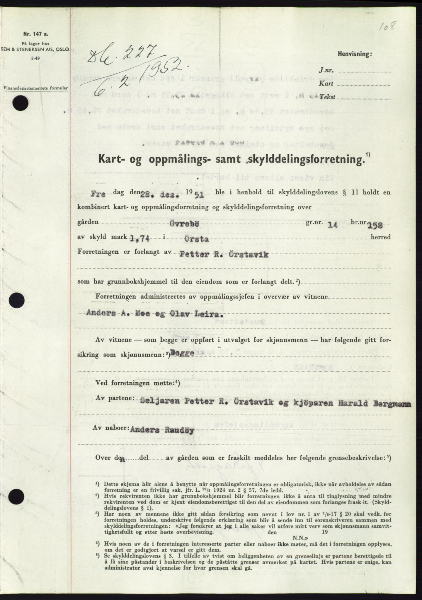 Søre Sunnmøre sorenskriveri, SAT/A-4122/1/2/2C/L0091: Pantebok nr. 17A, 1951-1952, Dagboknr: 227/1952