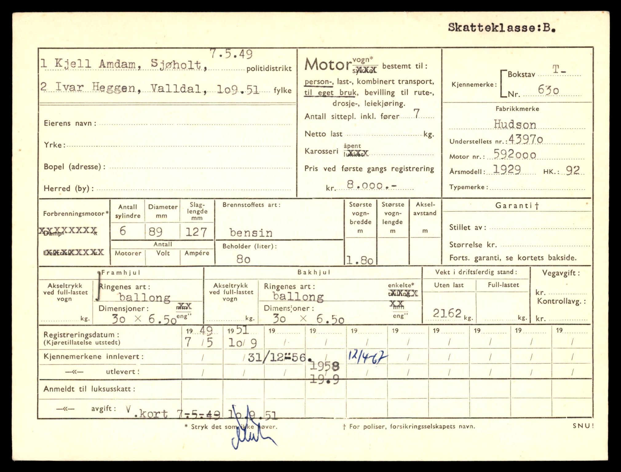 Møre og Romsdal vegkontor - Ålesund trafikkstasjon, AV/SAT-A-4099/F/Fe/L0006: Registreringskort for kjøretøy T 547 - T 650, 1927-1998, s. 2489