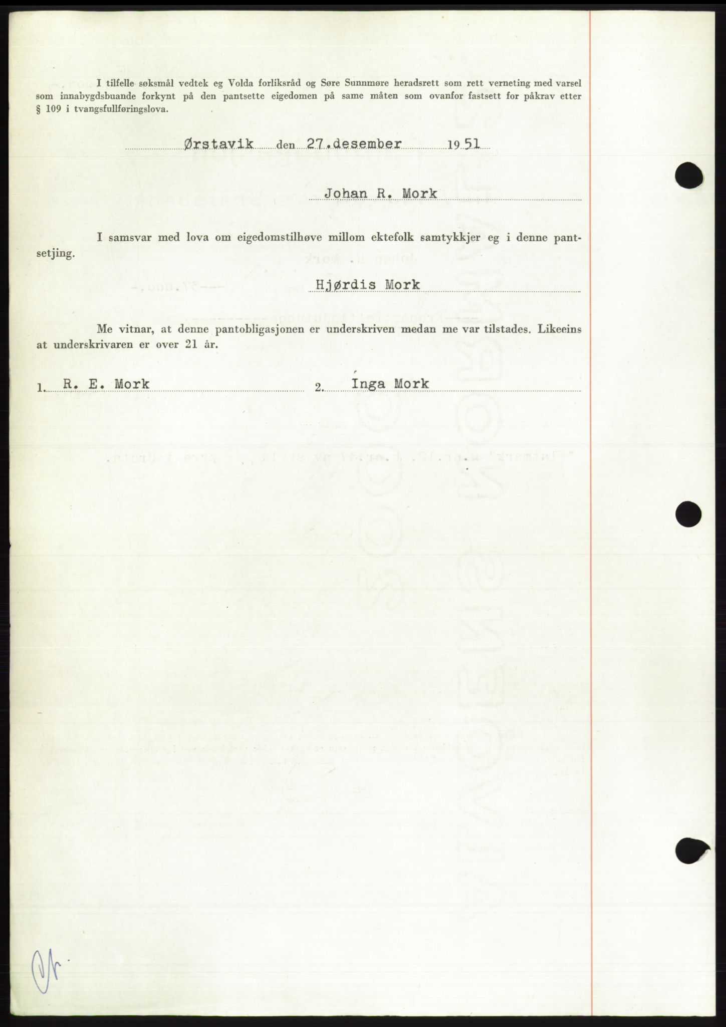 Søre Sunnmøre sorenskriveri, AV/SAT-A-4122/1/2/2C/L0121: Pantebok nr. 9B, 1951-1952, Dagboknr: 2582/1951