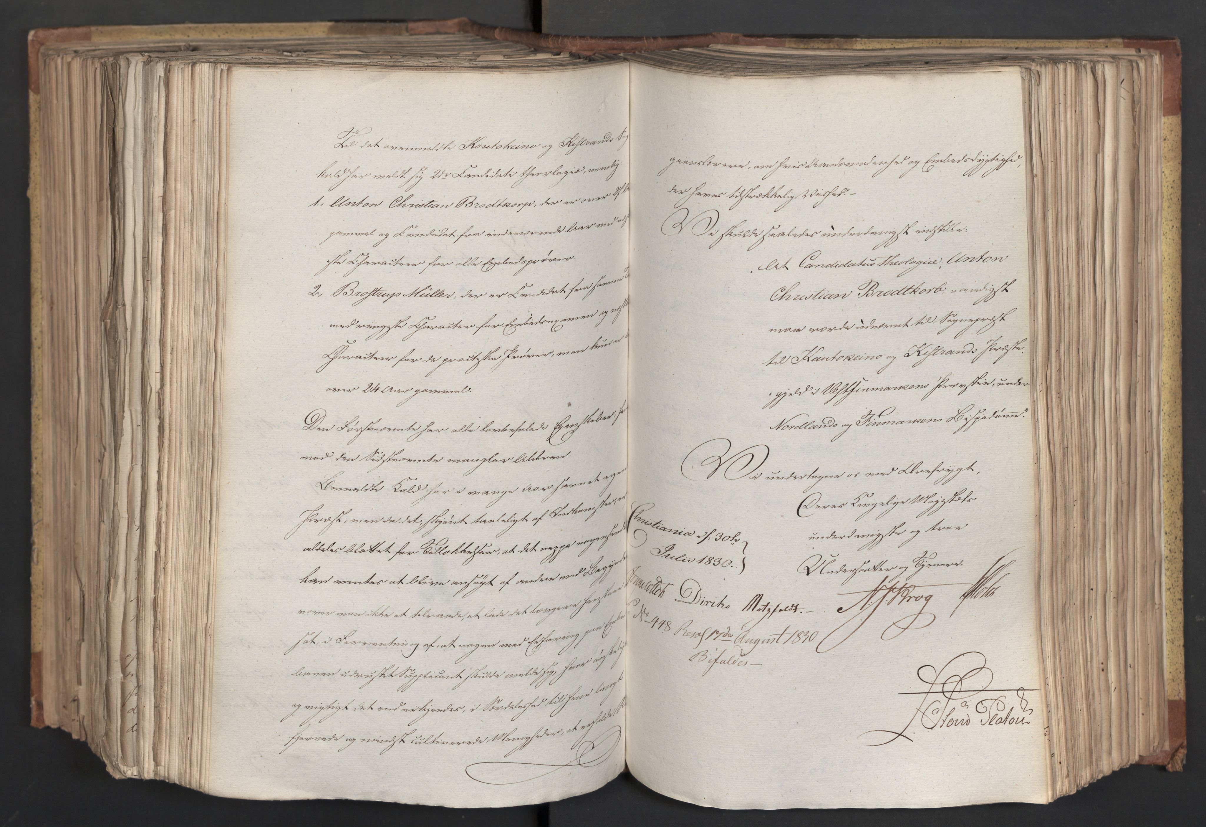 Statsrådsavdelingen i Stockholm, AV/RA-S-1003/D/Da/L0066: Regjeringsinnstillinger nr. 240-449, 1830, s. 543