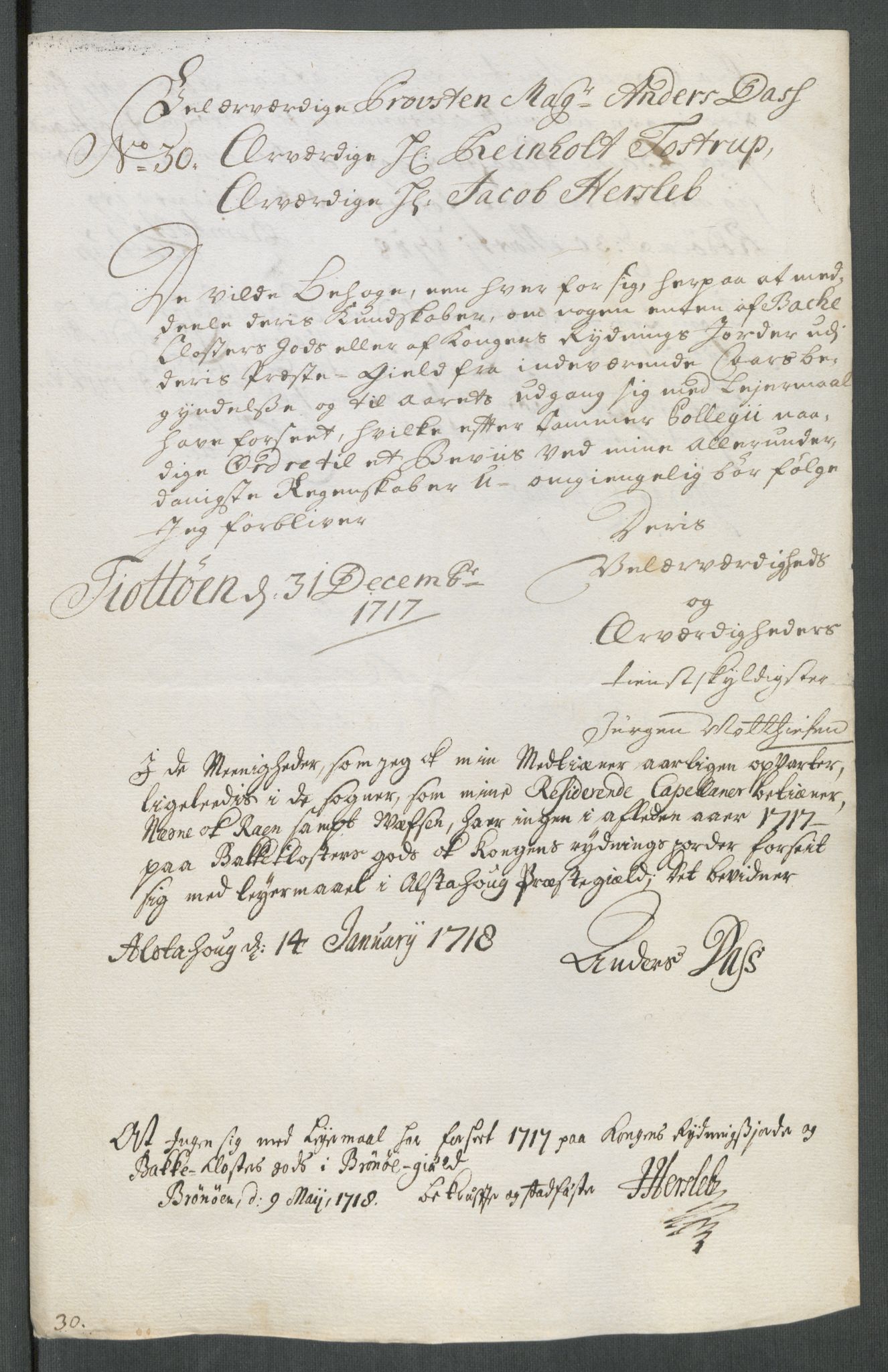 Rentekammeret inntil 1814, Reviderte regnskaper, Fogderegnskap, RA/EA-4092/R65/L4515: Fogderegnskap Helgeland, 1717, s. 274