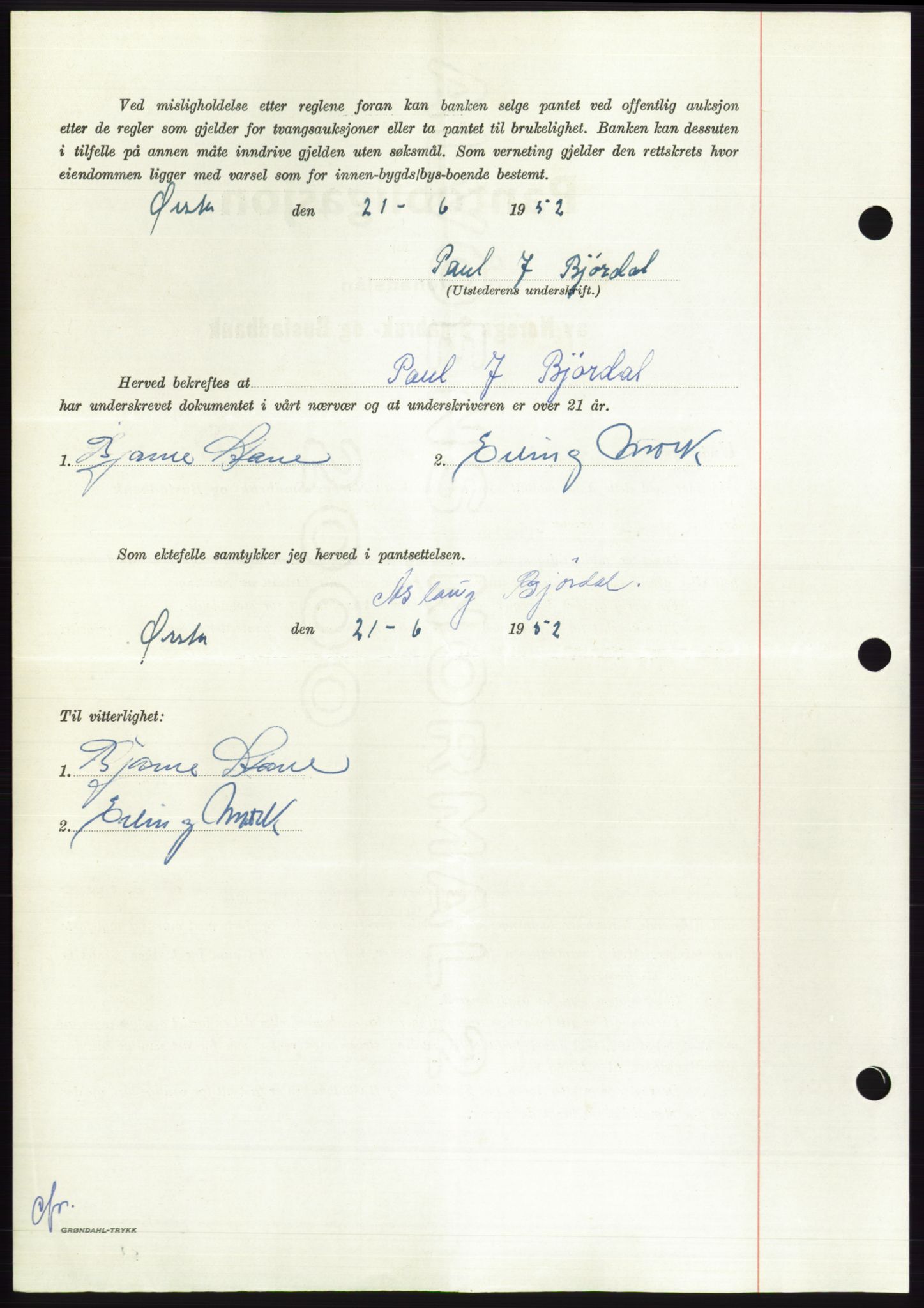 Søre Sunnmøre sorenskriveri, AV/SAT-A-4122/1/2/2C/L0121: Pantebok nr. 9B, 1951-1952, Dagboknr: 1227/1952