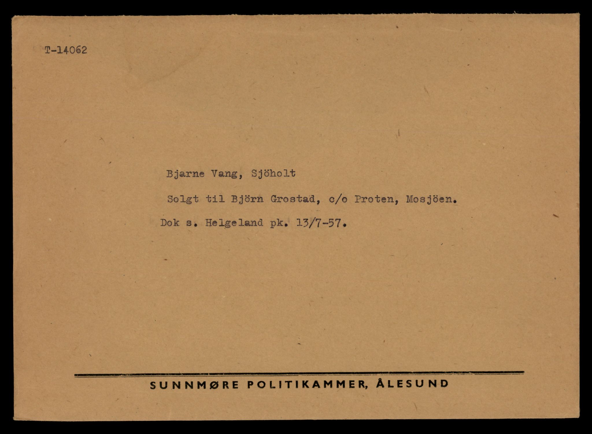 Møre og Romsdal vegkontor - Ålesund trafikkstasjon, AV/SAT-A-4099/F/Fe/L0042: Registreringskort for kjøretøy T 13906 - T 14079, 1927-1998, s. 2741