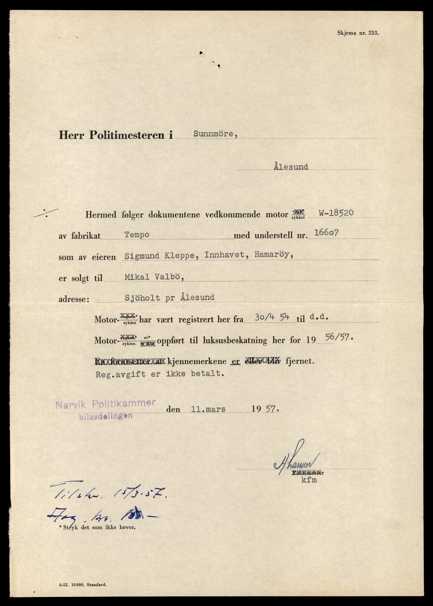 Møre og Romsdal vegkontor - Ålesund trafikkstasjon, AV/SAT-A-4099/F/Fe/L0037: Registreringskort for kjøretøy T 13031 - T 13179, 1927-1998, s. 443