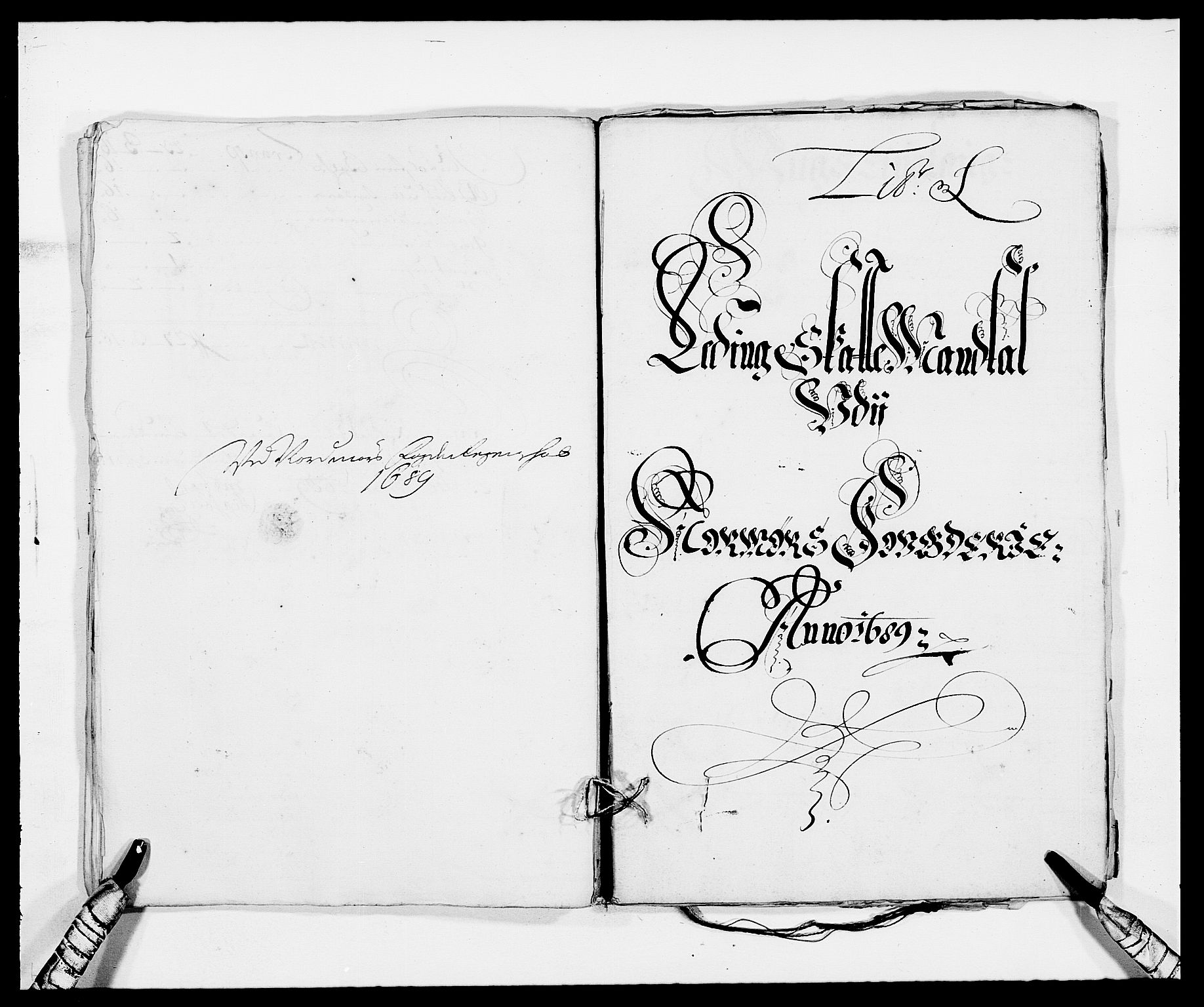 Rentekammeret inntil 1814, Reviderte regnskaper, Fogderegnskap, AV/RA-EA-4092/R56/L3733: Fogderegnskap Nordmøre, 1687-1689, s. 435