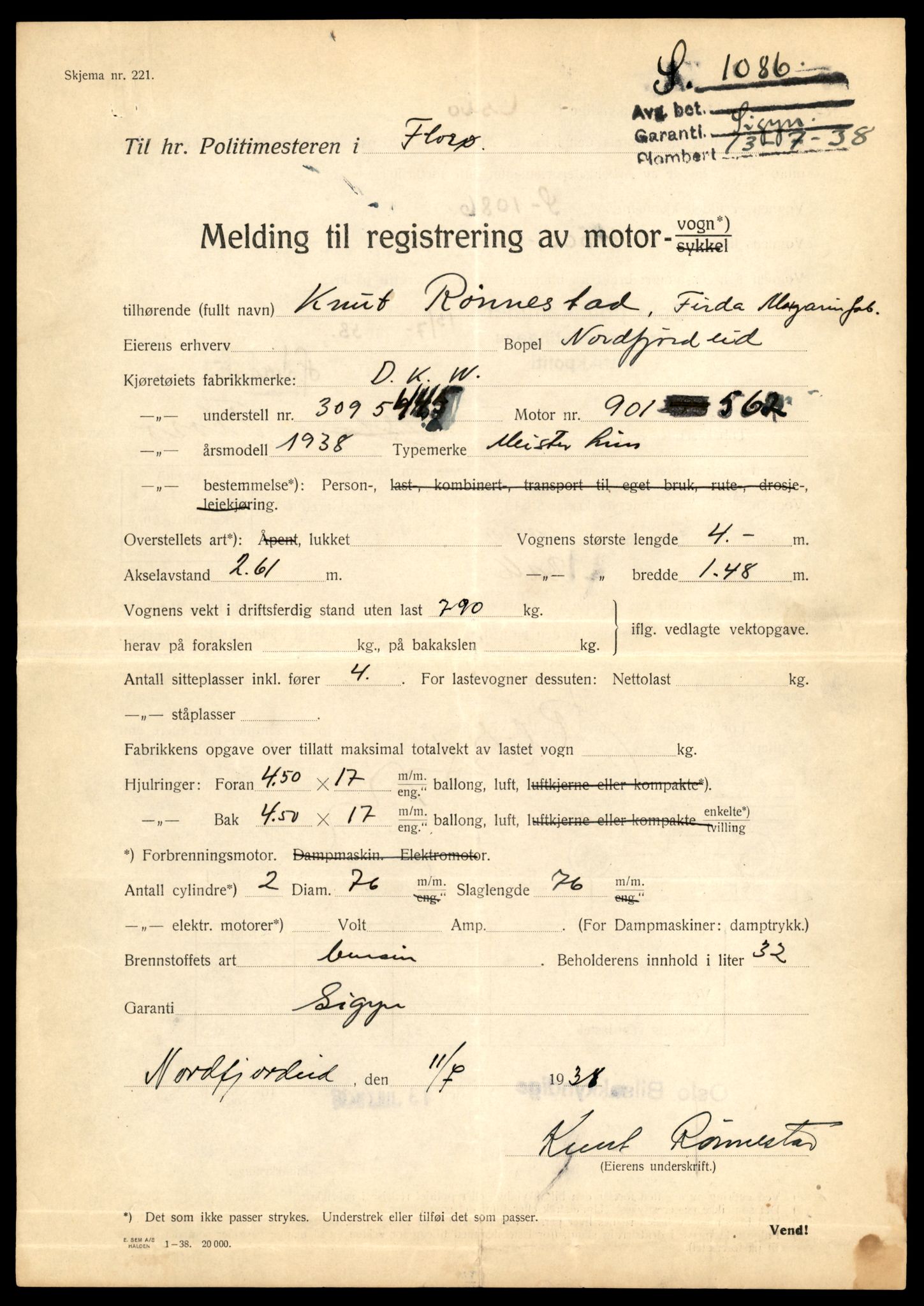 Møre og Romsdal vegkontor - Ålesund trafikkstasjon, AV/SAT-A-4099/F/Fe/L0022: Registreringskort for kjøretøy T 10584 - T 10694, 1927-1998, s. 1217