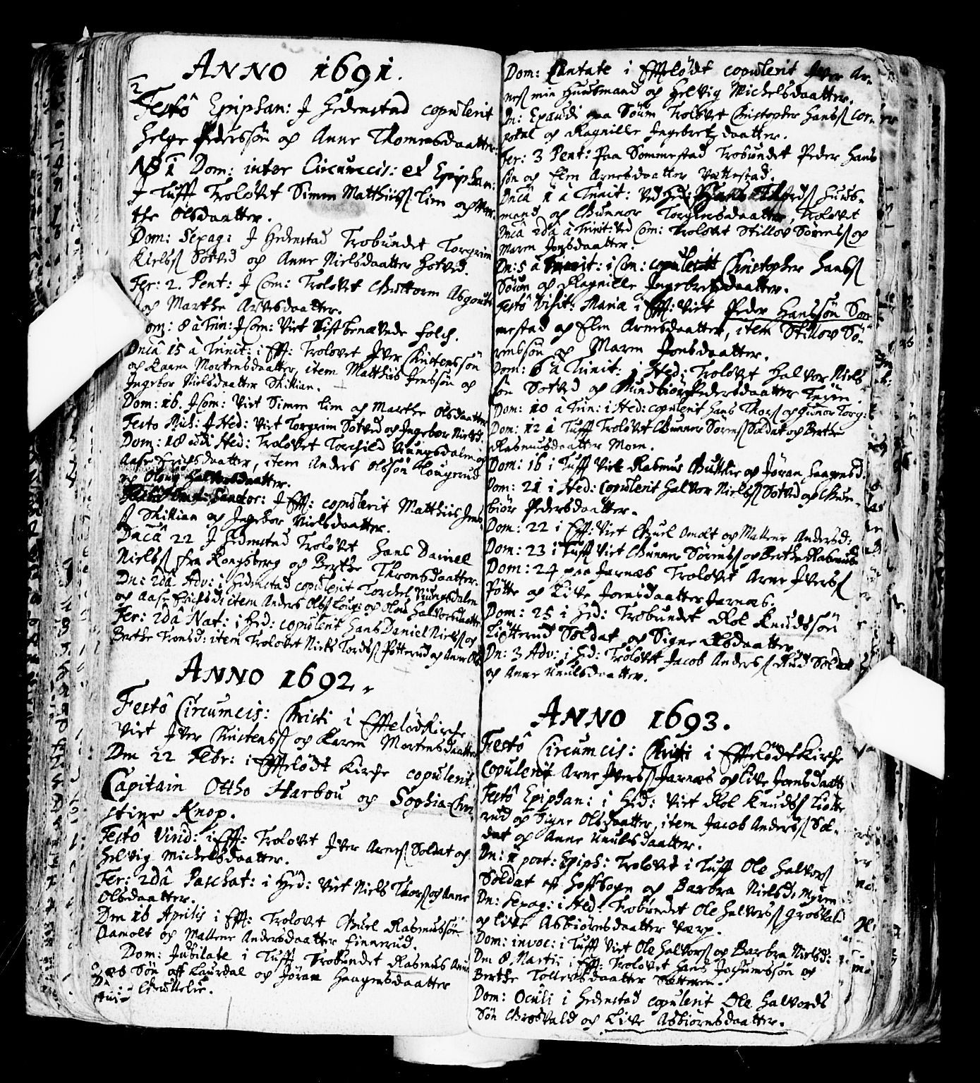Sandsvær kirkebøker, AV/SAKO-A-244/F/Fa/L0001: Ministerialbok nr. I 1, 1665-1725, s. 114