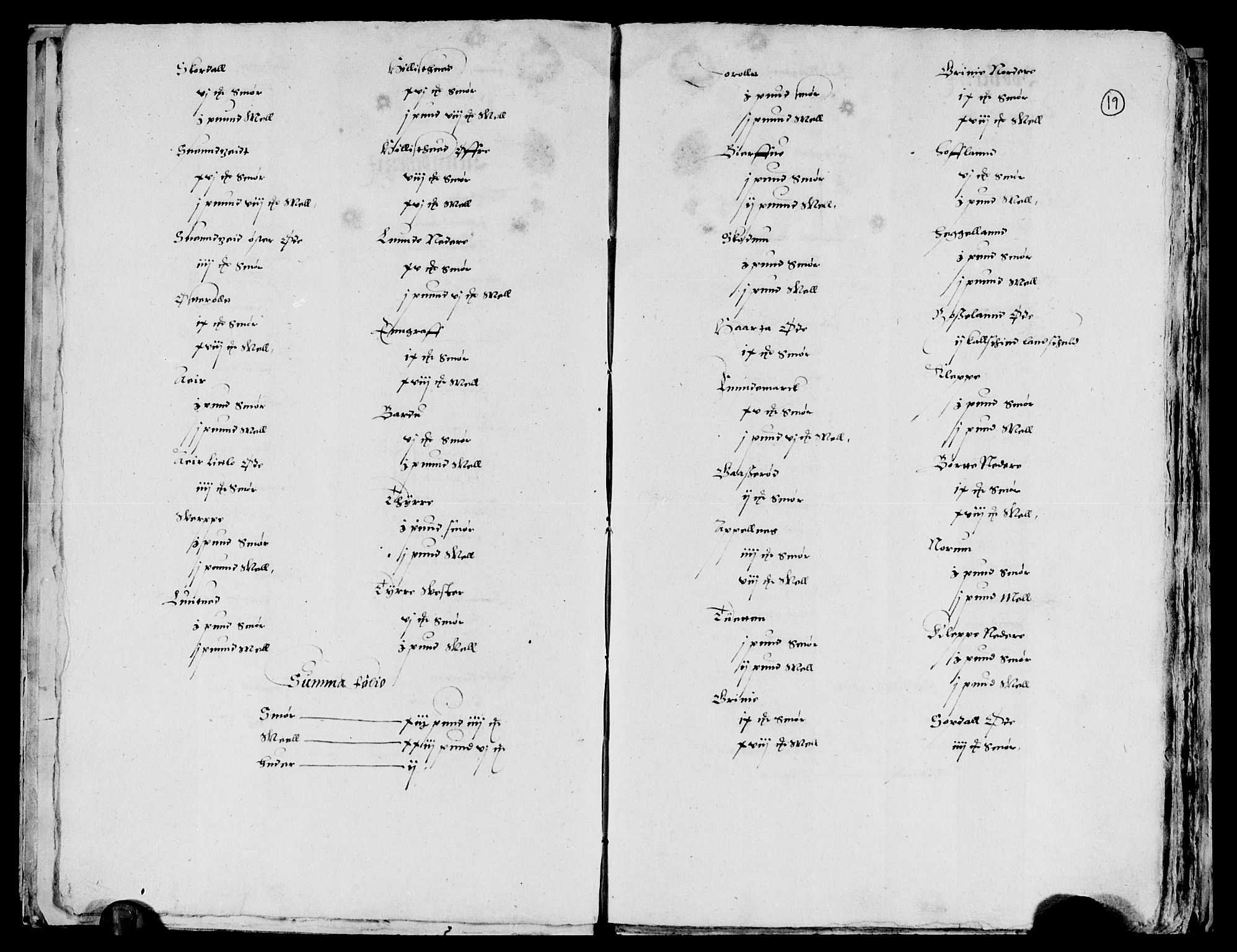 Rentekammeret inntil 1814, Reviderte regnskaper, Lensregnskaper, AV/RA-EA-5023/R/Rb/Rbp/L0001: Bratsberg len, 1585-1600