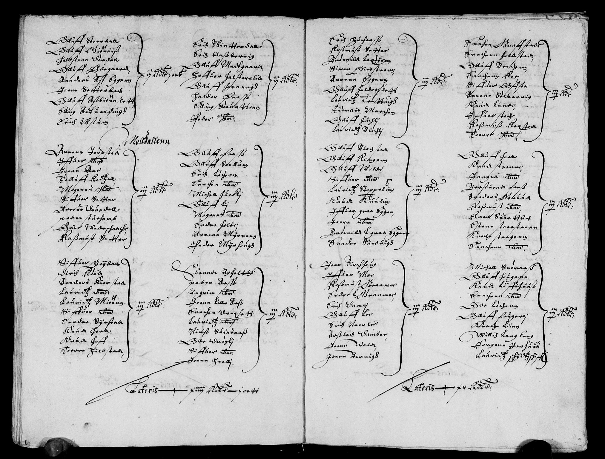 Rentekammeret inntil 1814, Reviderte regnskaper, Lensregnskaper, AV/RA-EA-5023/R/Rb/Rbw/L0061: Trondheim len, 1637-1638