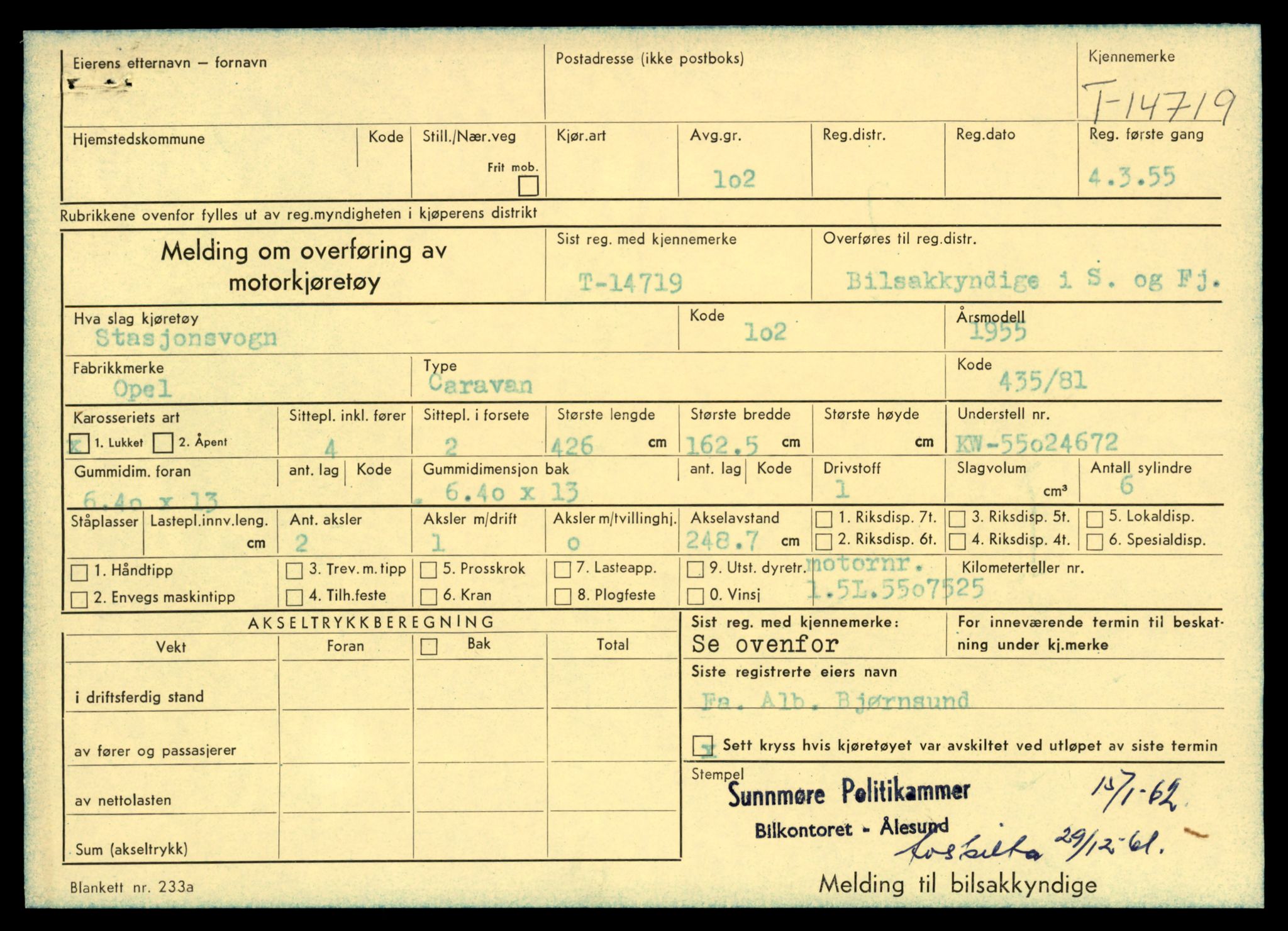 Møre og Romsdal vegkontor - Ålesund trafikkstasjon, SAT/A-4099/F/Fe/L0047: Registreringskort for kjøretøy T 14580 - T 14720, 1927-1998, s. 3235