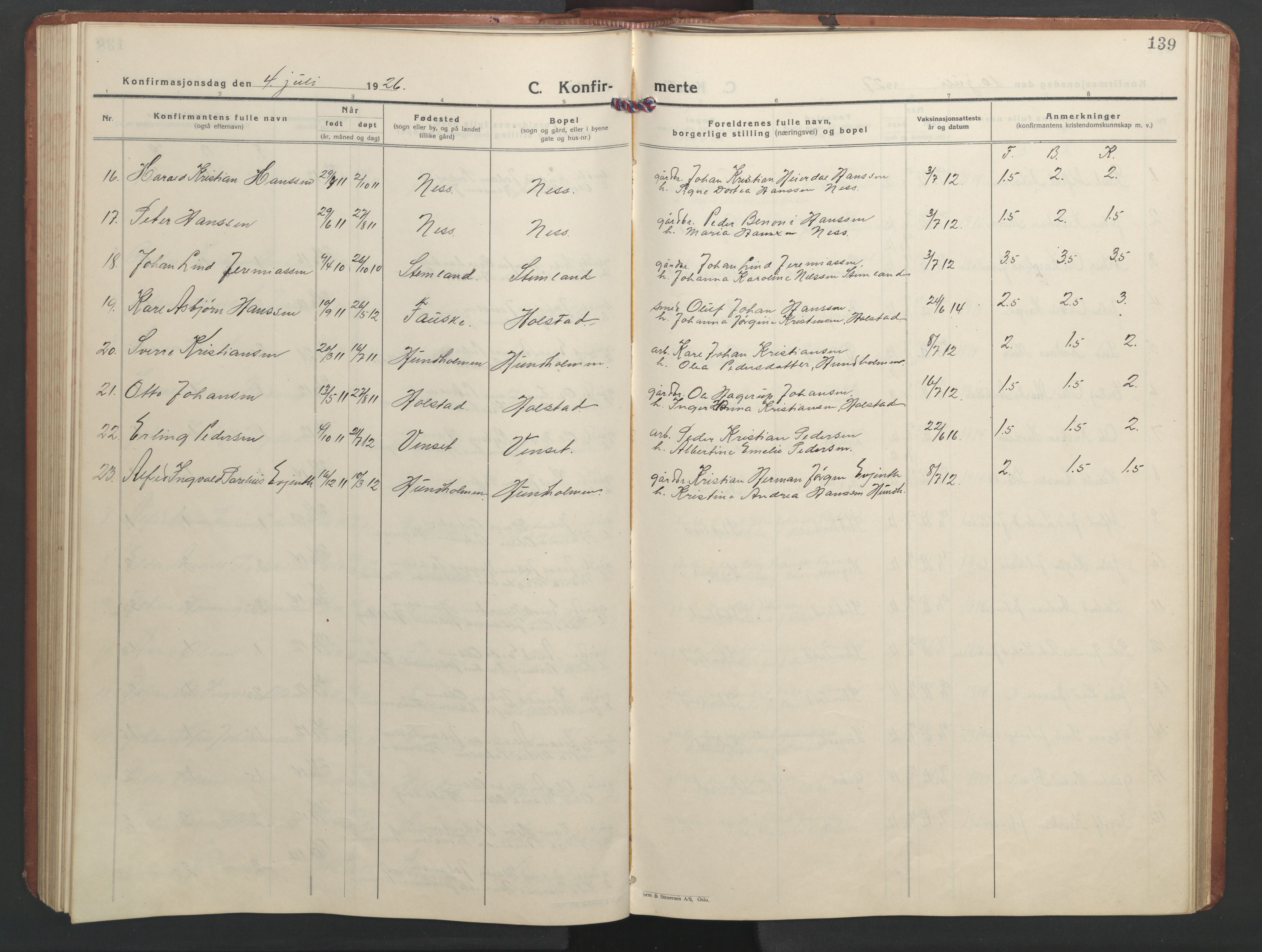 Ministerialprotokoller, klokkerbøker og fødselsregistre - Nordland, AV/SAT-A-1459/851/L0727: Klokkerbok nr. 851C02, 1925-1948, s. 139