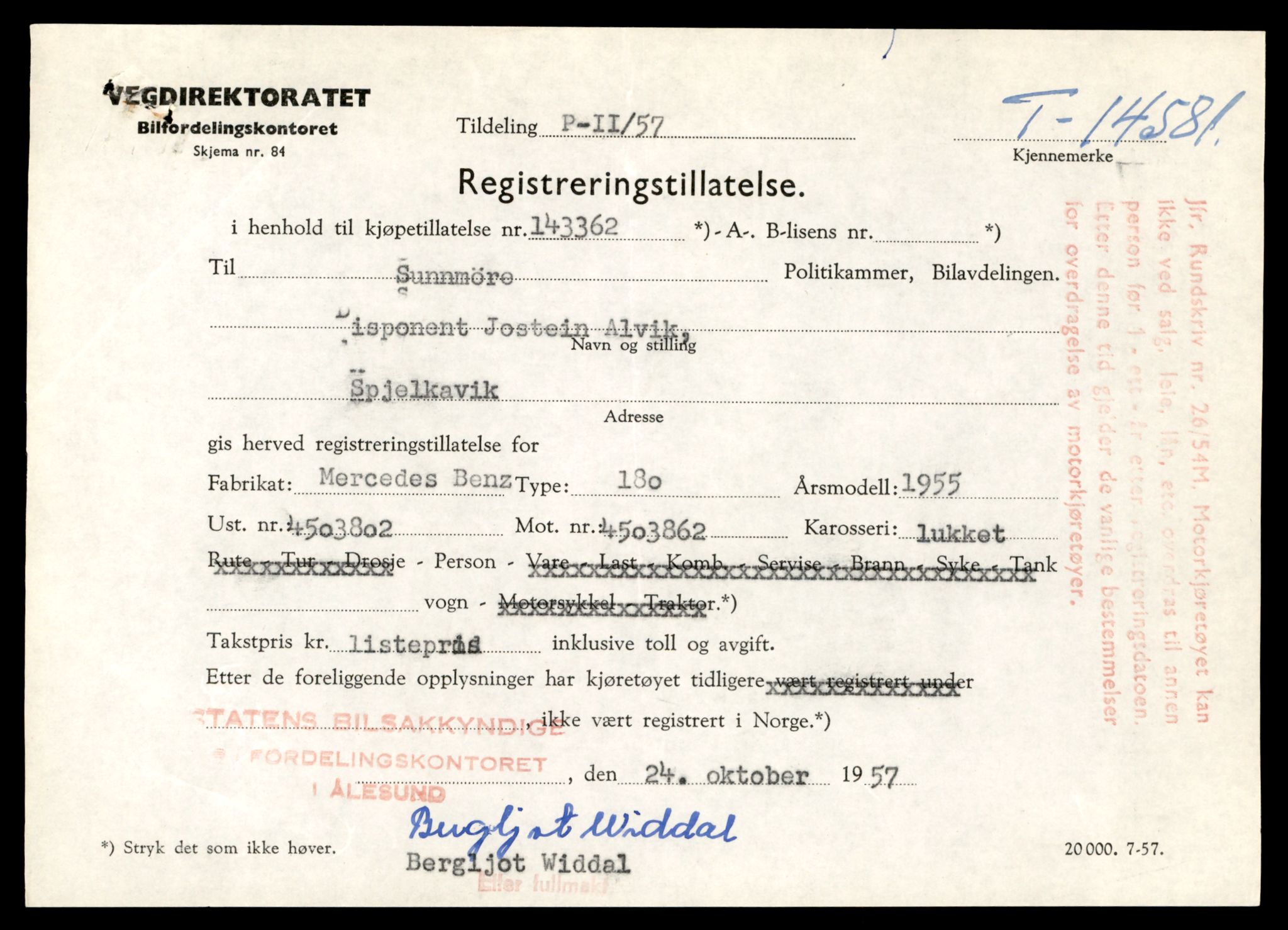 Møre og Romsdal vegkontor - Ålesund trafikkstasjon, AV/SAT-A-4099/F/Fe/L0047: Registreringskort for kjøretøy T 14580 - T 14720, 1927-1998, s. 29