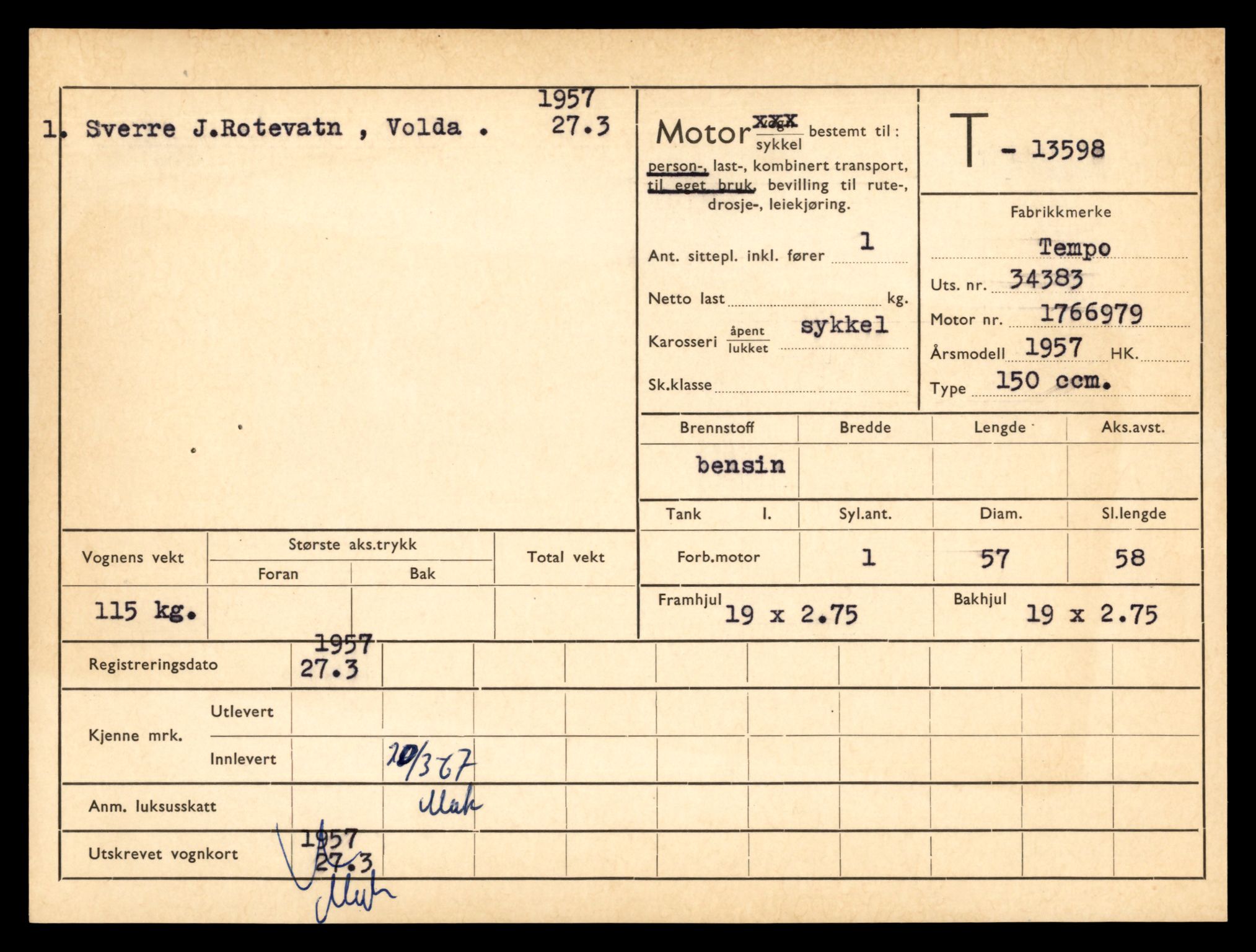 Møre og Romsdal vegkontor - Ålesund trafikkstasjon, AV/SAT-A-4099/F/Fe/L0040: Registreringskort for kjøretøy T 13531 - T 13709, 1927-1998, s. 1198