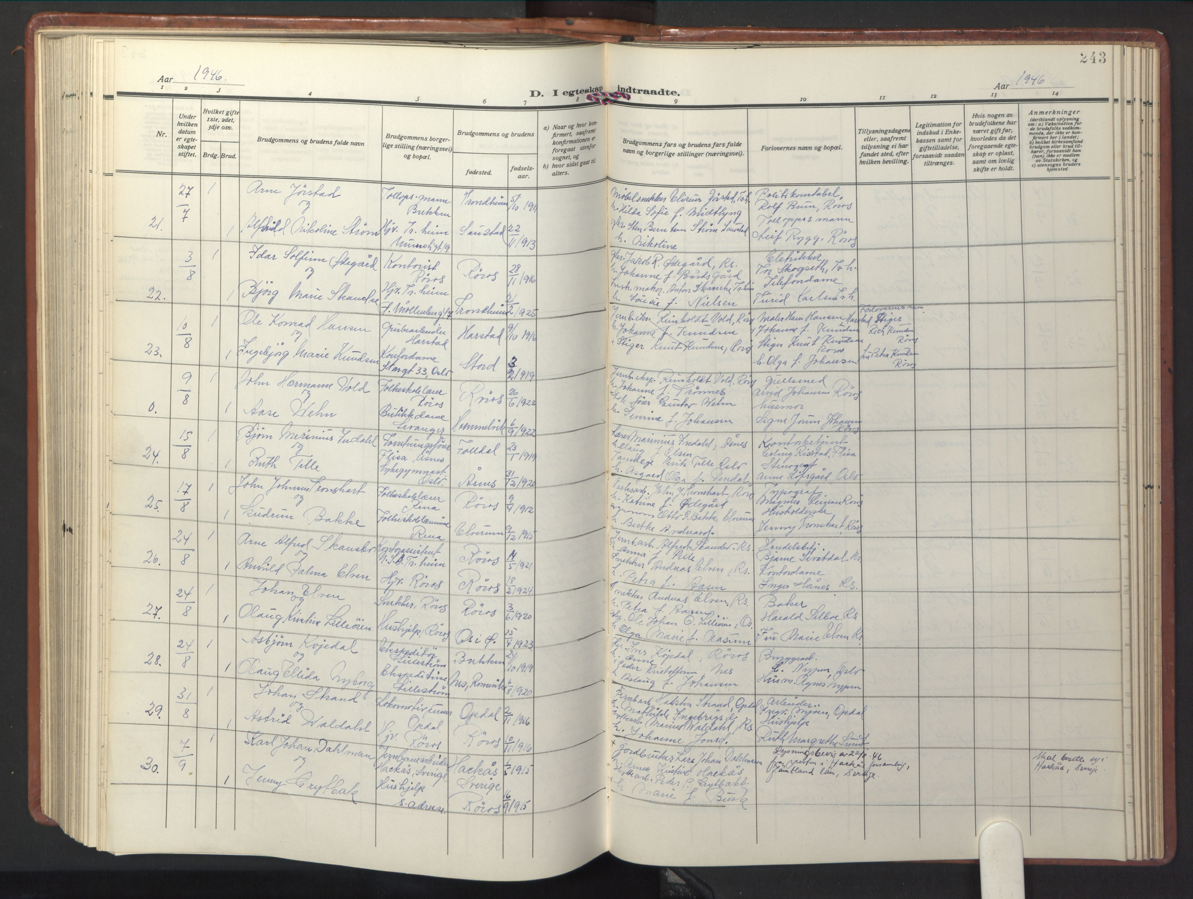 Ministerialprotokoller, klokkerbøker og fødselsregistre - Sør-Trøndelag, AV/SAT-A-1456/681/L0943: Klokkerbok nr. 681C07, 1926-1954, s. 243