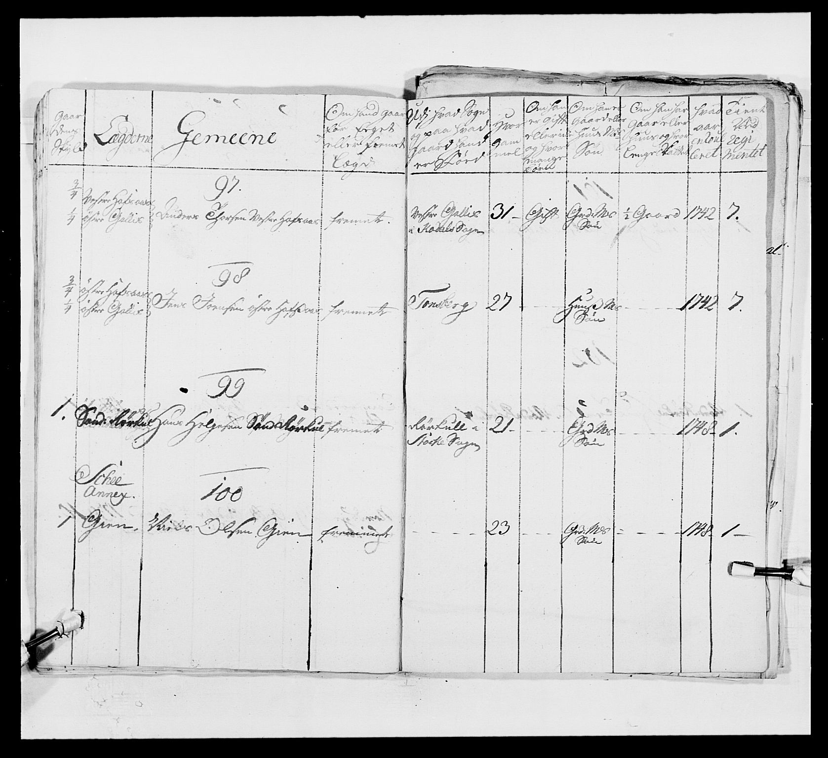 Kommanderende general (KG I) med Det norske krigsdirektorium, AV/RA-EA-5419/E/Ea/L0497: 2. Smålenske regiment, 1748-1765, s. 239