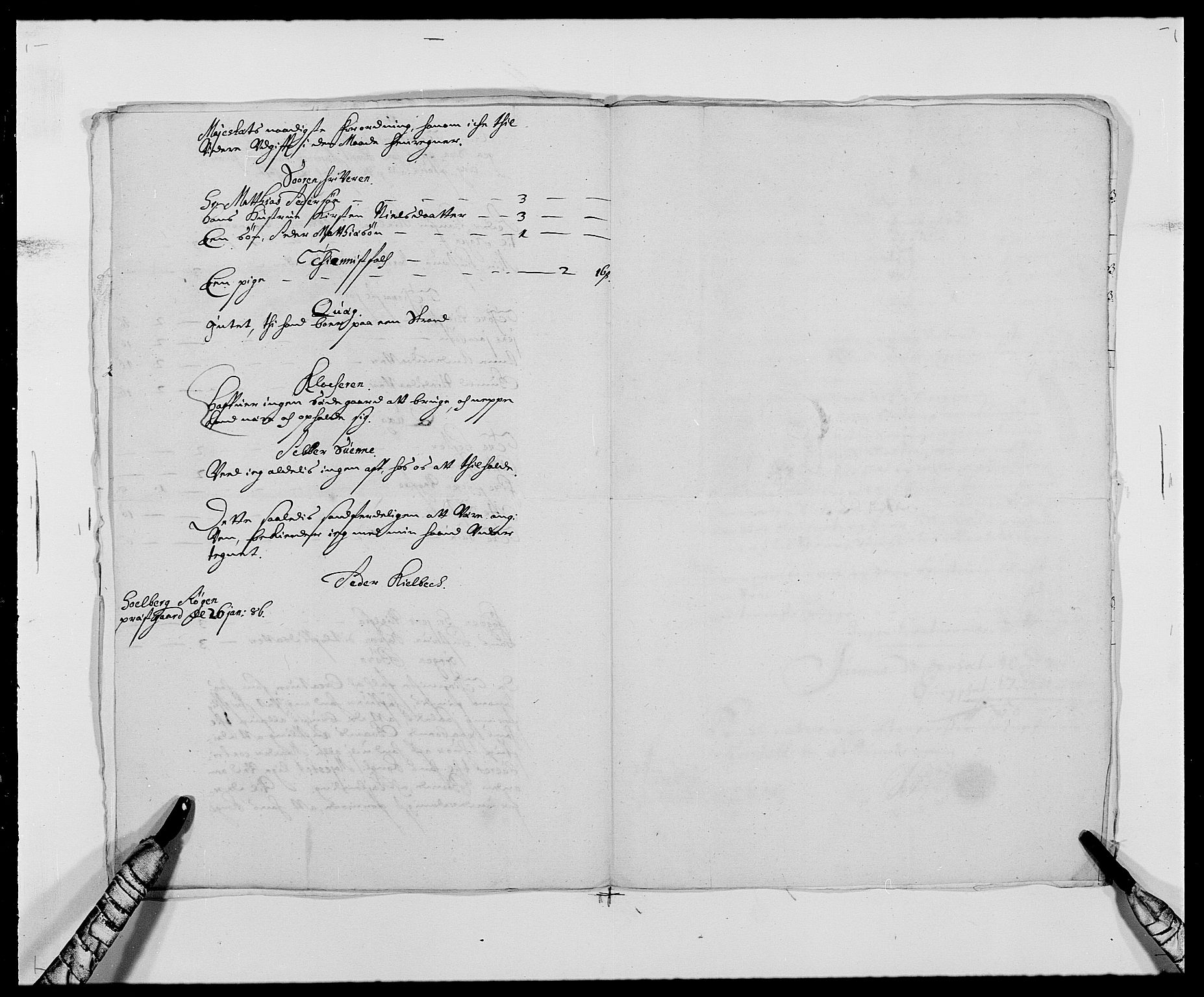 Rentekammeret inntil 1814, Reviderte regnskaper, Fogderegnskap, RA/EA-4092/R29/L1692: Fogderegnskap Hurum og Røyken, 1682-1687, s. 302
