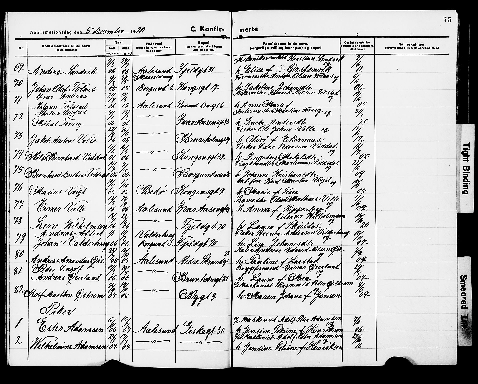 Ministerialprotokoller, klokkerbøker og fødselsregistre - Møre og Romsdal, AV/SAT-A-1454/529/L0472: Klokkerbok nr. 529C09, 1917-1929, s. 75