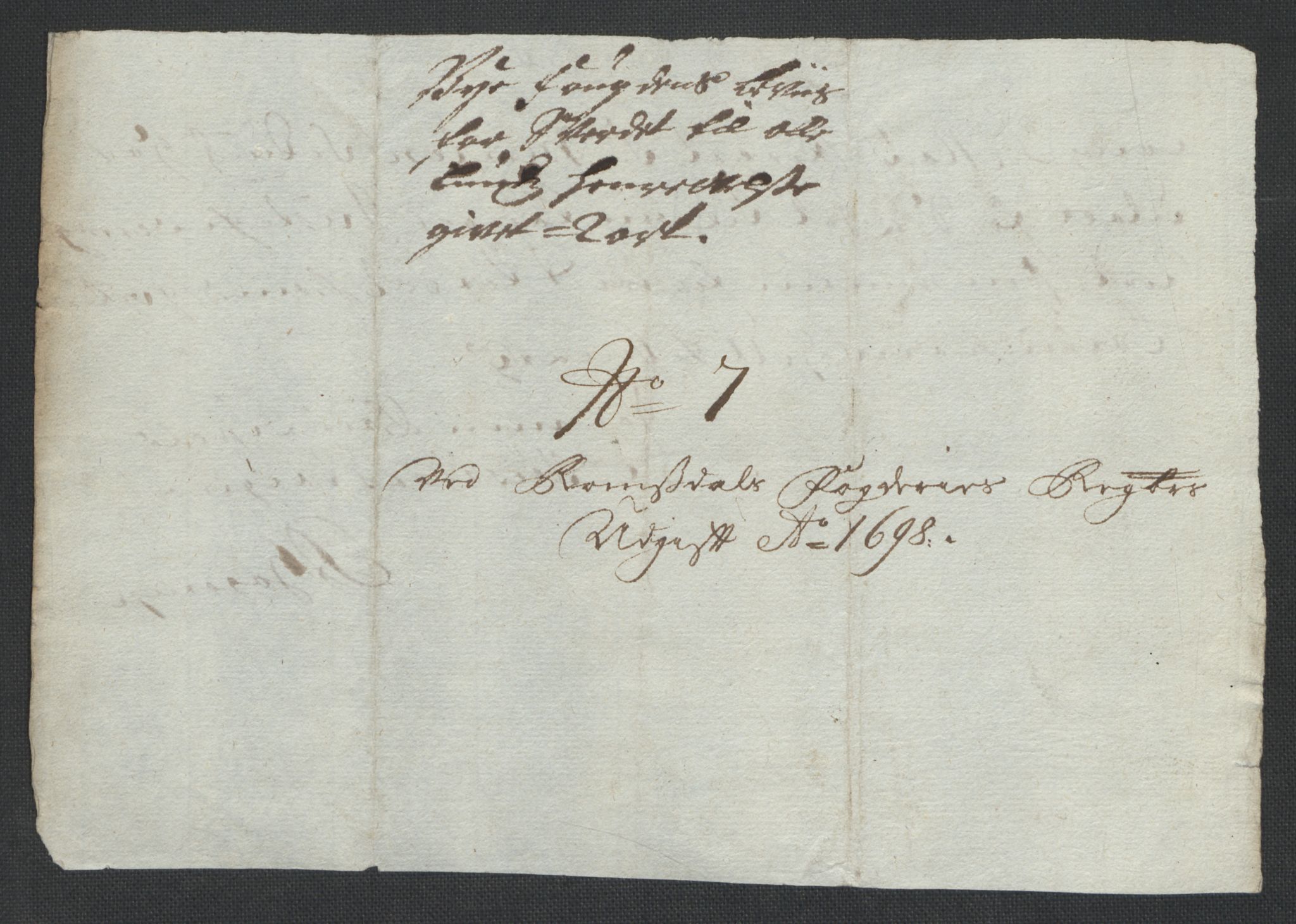 Rentekammeret inntil 1814, Reviderte regnskaper, Fogderegnskap, RA/EA-4092/R55/L3653: Fogderegnskap Romsdal, 1697-1698, s. 378