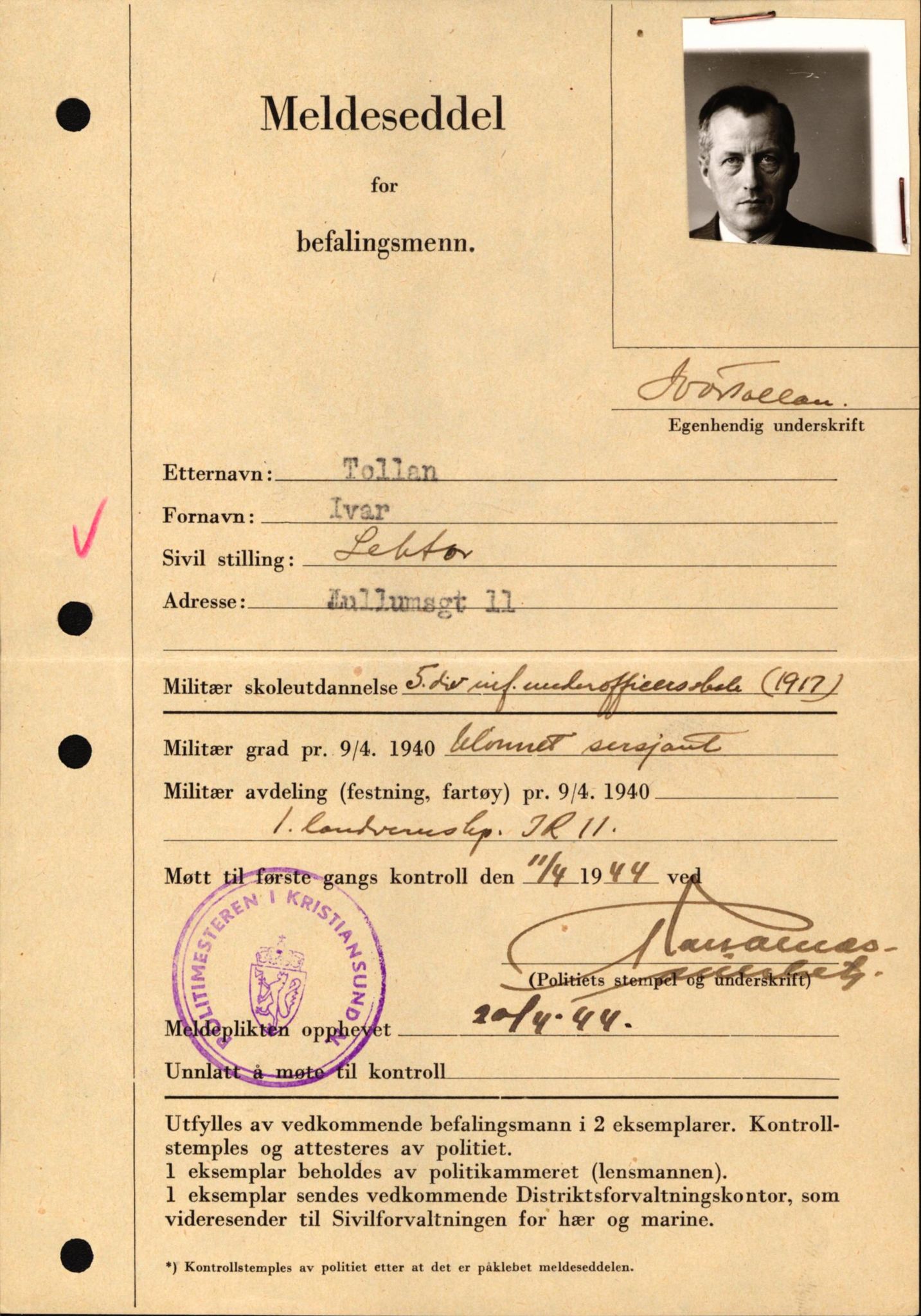 Forsvaret, Forsvarets krigshistoriske avdeling, AV/RA-RAFA-2017/Y/Yf/L0209: II-C-11-2121  -  Okkupasjonstiden.  Meldesedler for befal med foto og oppl. om militær grad 9. apr. 1940., 1944-1945, s. 1077