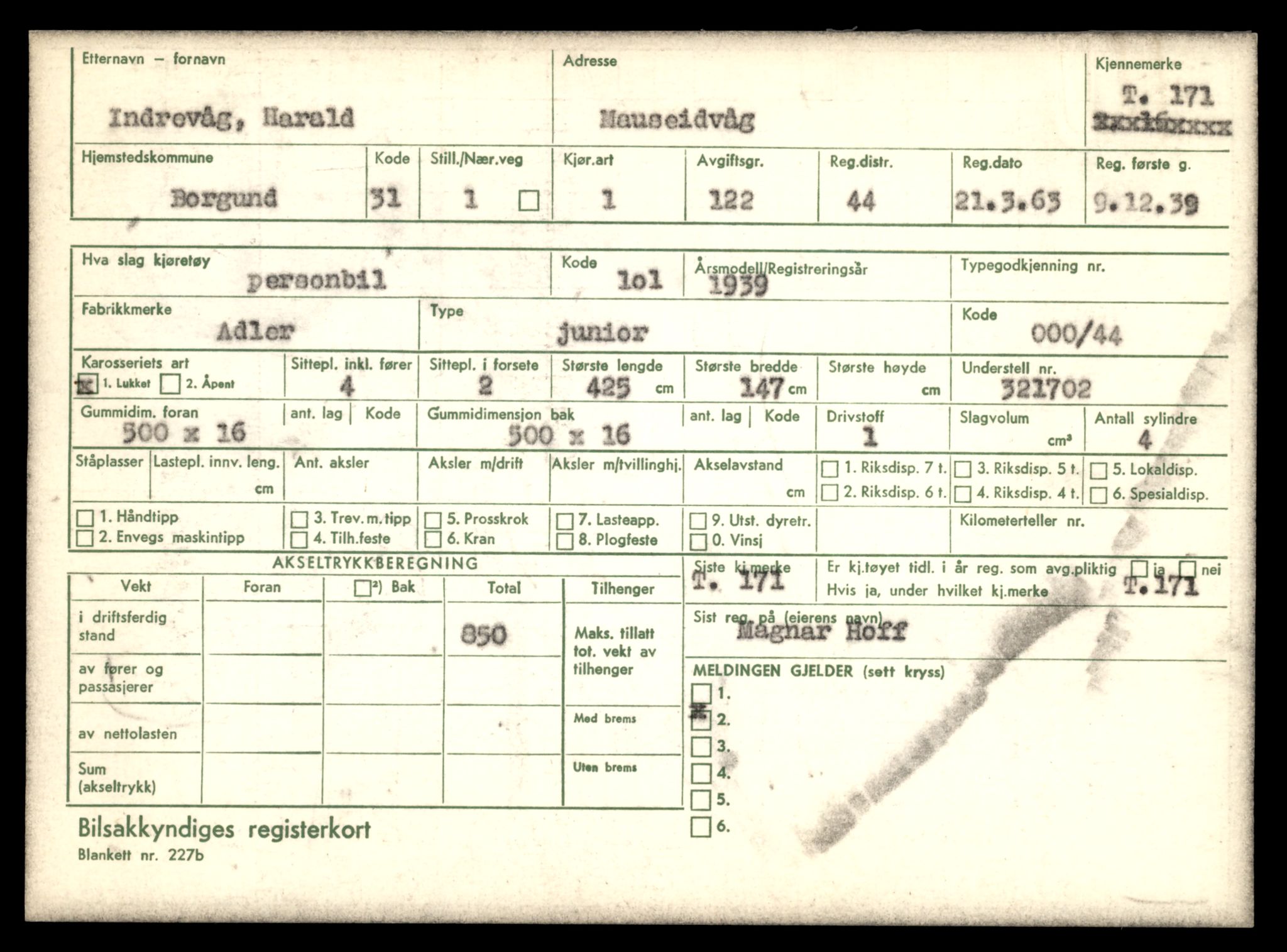 Møre og Romsdal vegkontor - Ålesund trafikkstasjon, AV/SAT-A-4099/F/Fe/L0002: Registreringskort for kjøretøy T 128 - T 231, 1927-1998, s. 1428