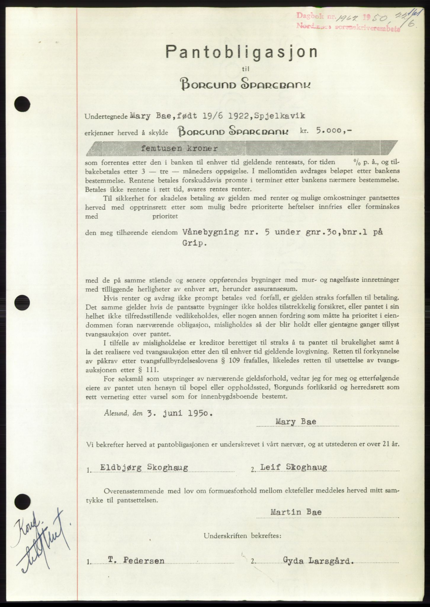 Nordmøre sorenskriveri, AV/SAT-A-4132/1/2/2Ca: Pantebok nr. B105, 1950-1950, Dagboknr: 1962/1950