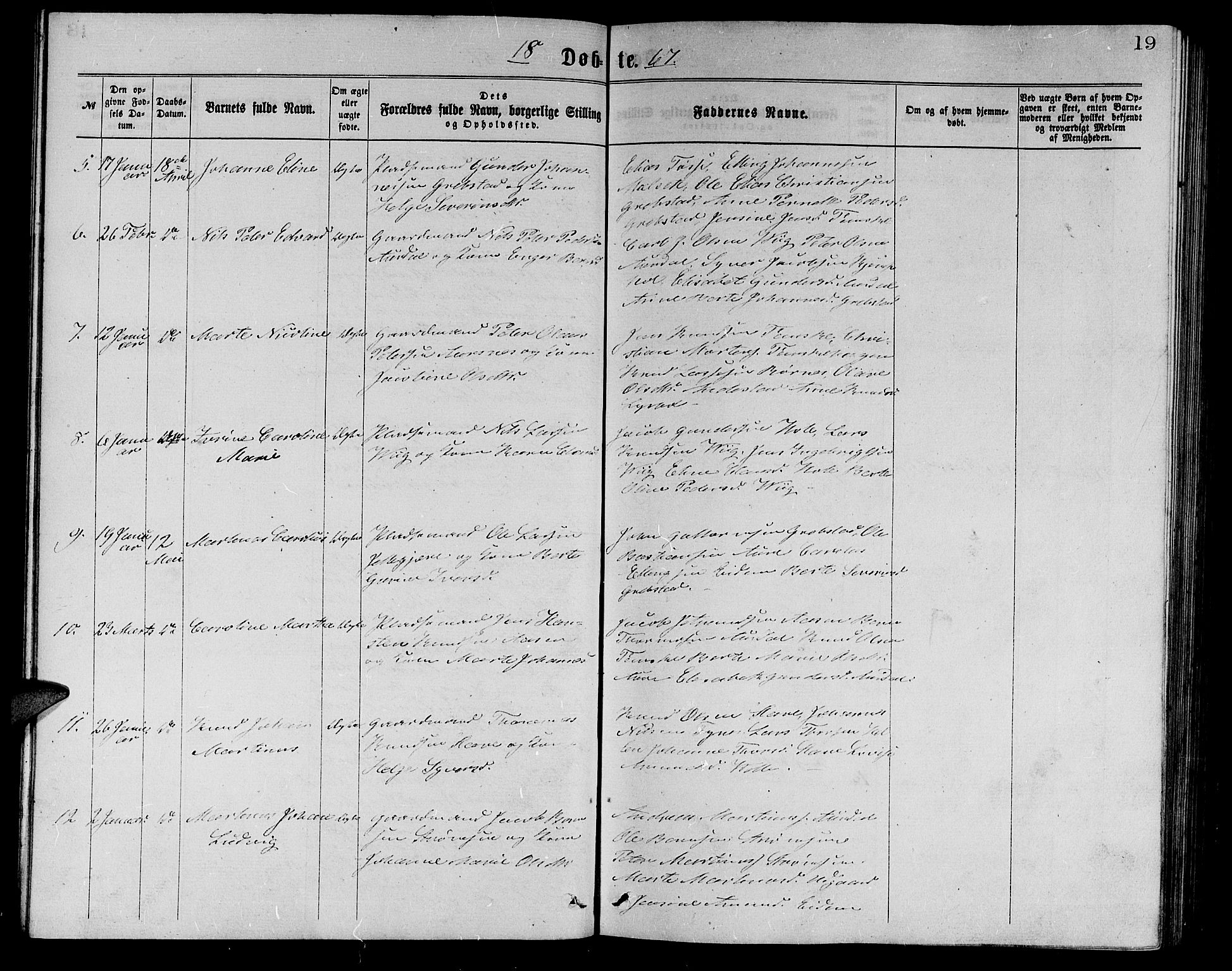 Ministerialprotokoller, klokkerbøker og fødselsregistre - Møre og Romsdal, AV/SAT-A-1454/523/L0338: Klokkerbok nr. 523C01, 1865-1877, s. 19