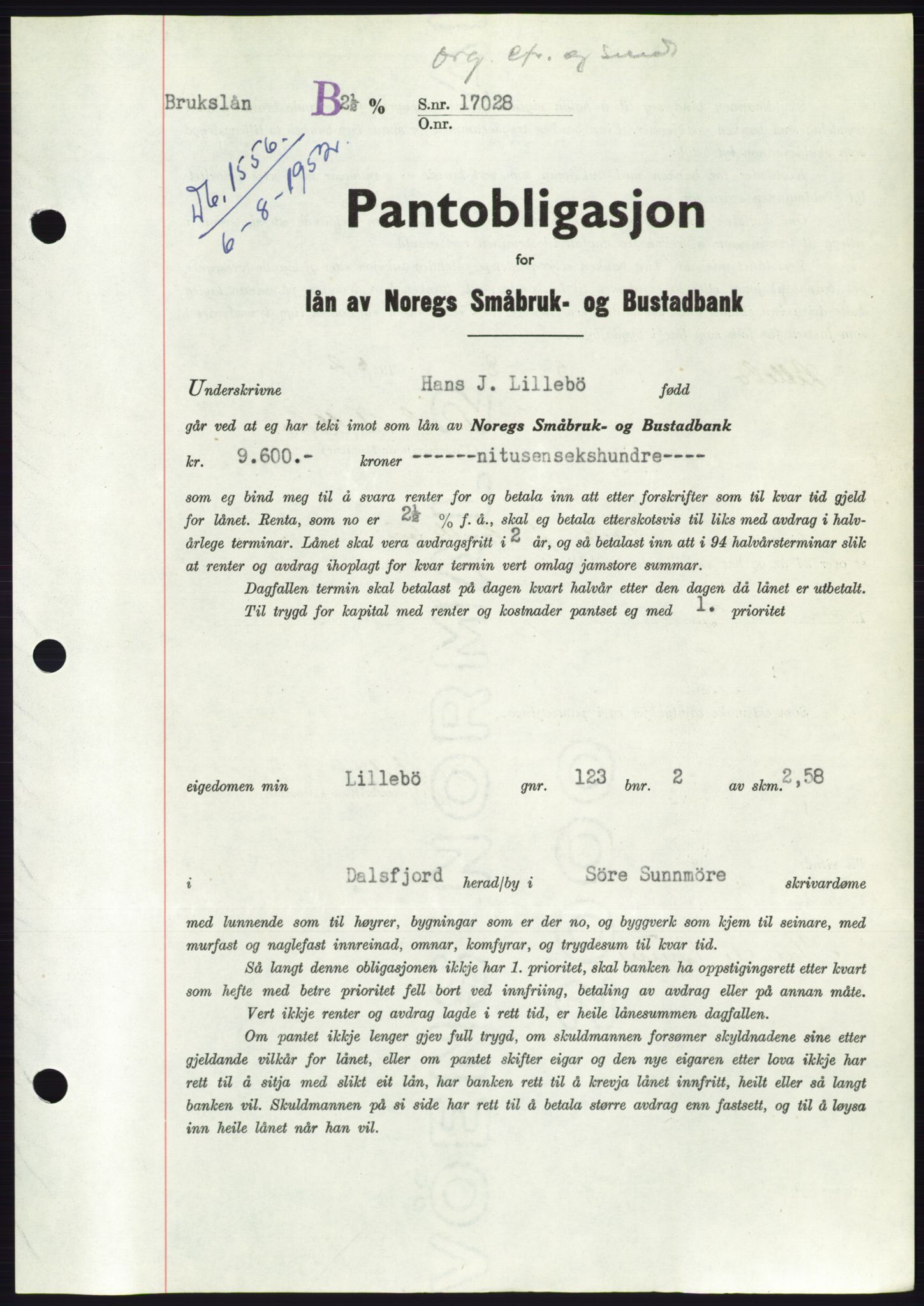 Søre Sunnmøre sorenskriveri, AV/SAT-A-4122/1/2/2C/L0121: Pantebok nr. 9B, 1951-1952, Dagboknr: 1556/1952