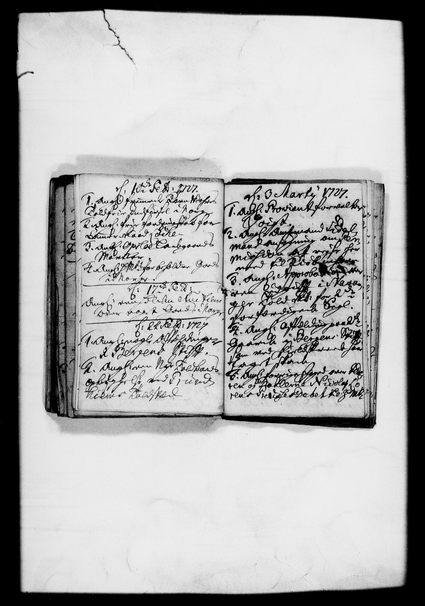 Rentekammeret, Kammerkanselliet, RA/EA-3111/G/Gf/Gfb/L0001: Register til norske relasjons- og resolusjonsprotokoller (merket RK 52.96), 1720-1749, s. 83