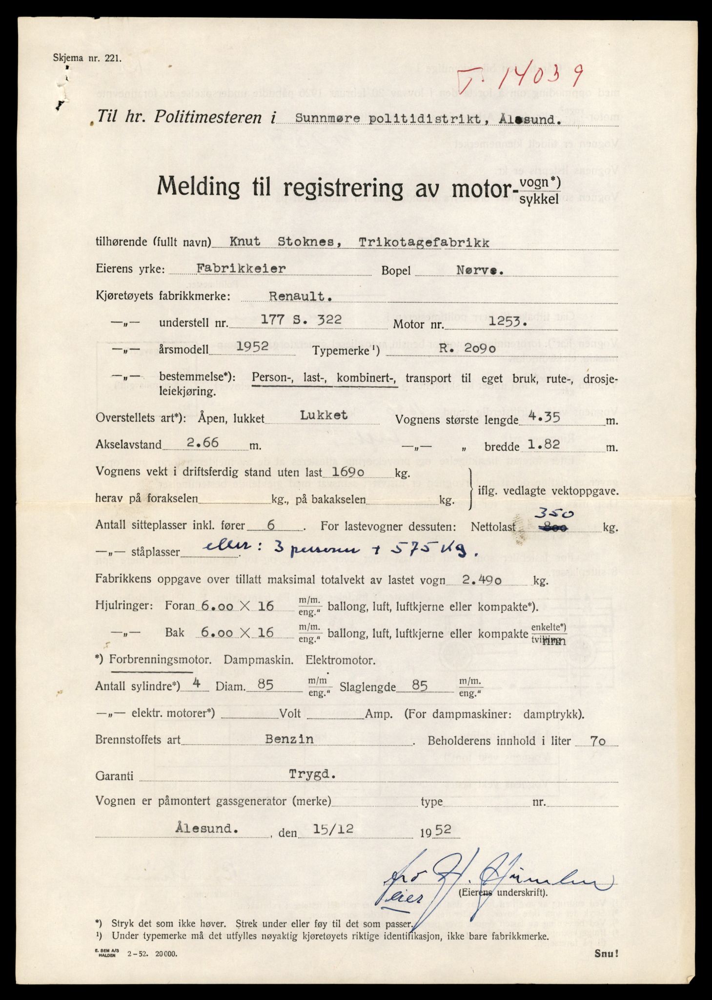 Møre og Romsdal vegkontor - Ålesund trafikkstasjon, AV/SAT-A-4099/F/Fe/L0042: Registreringskort for kjøretøy T 13906 - T 14079, 1927-1998, s. 2171