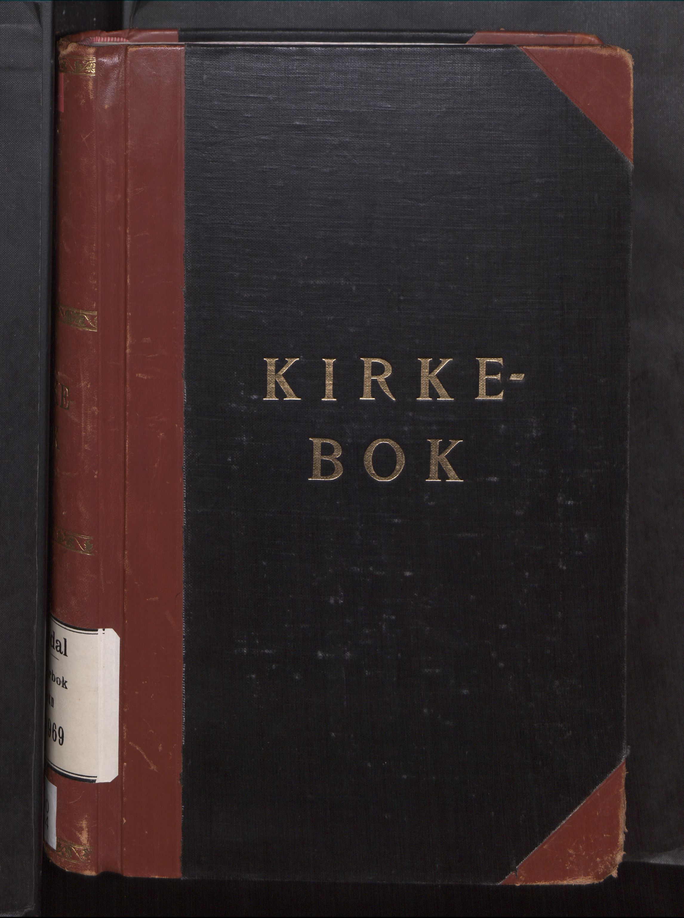 Ministerialprotokoller, klokkerbøker og fødselsregistre - Møre og Romsdal, SAT/A-1454/590/L1019: Klokkerbok nr. 590---, 1950-1969