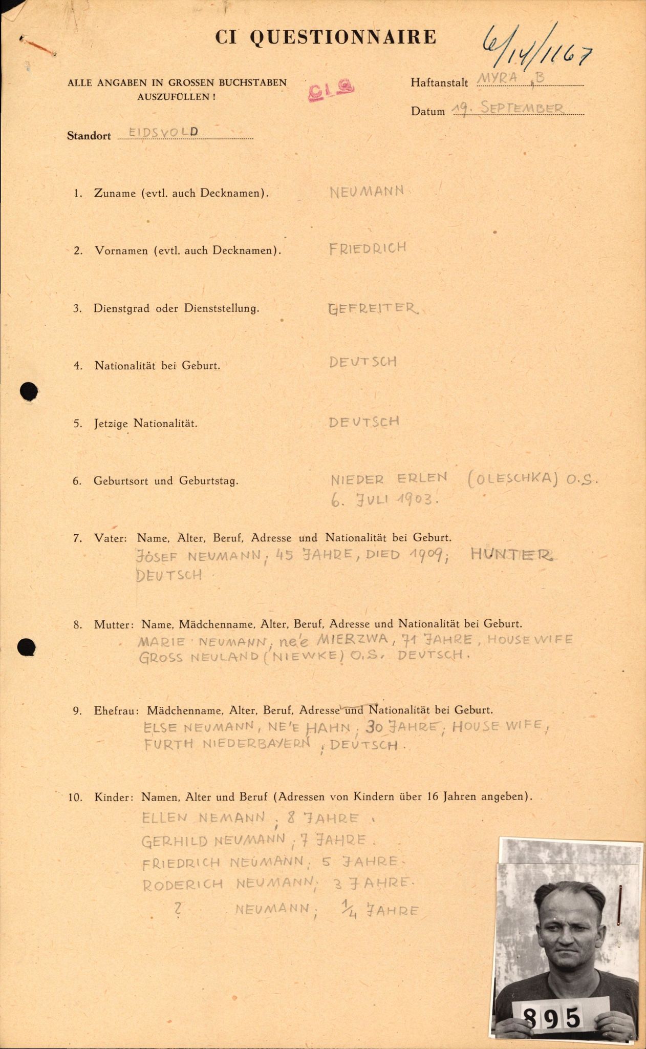 Forsvaret, Forsvarets overkommando II, AV/RA-RAFA-3915/D/Db/L0024: CI Questionaires. Tyske okkupasjonsstyrker i Norge. Tyskere., 1945-1946, s. 36