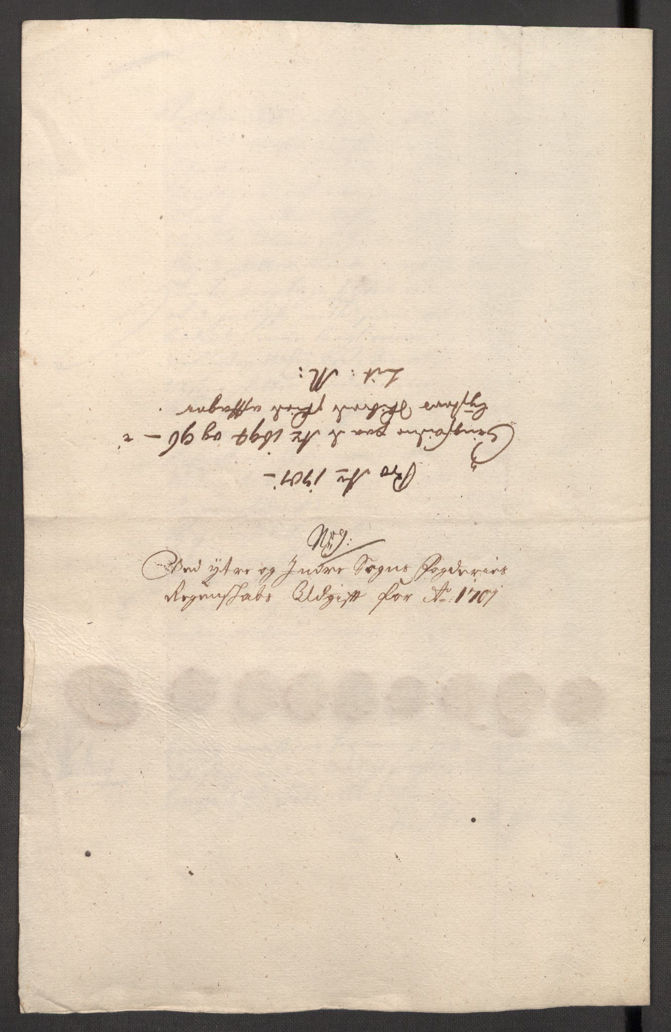 Rentekammeret inntil 1814, Reviderte regnskaper, Fogderegnskap, RA/EA-4092/R52/L3311: Fogderegnskap Sogn, 1700-1701, s. 478