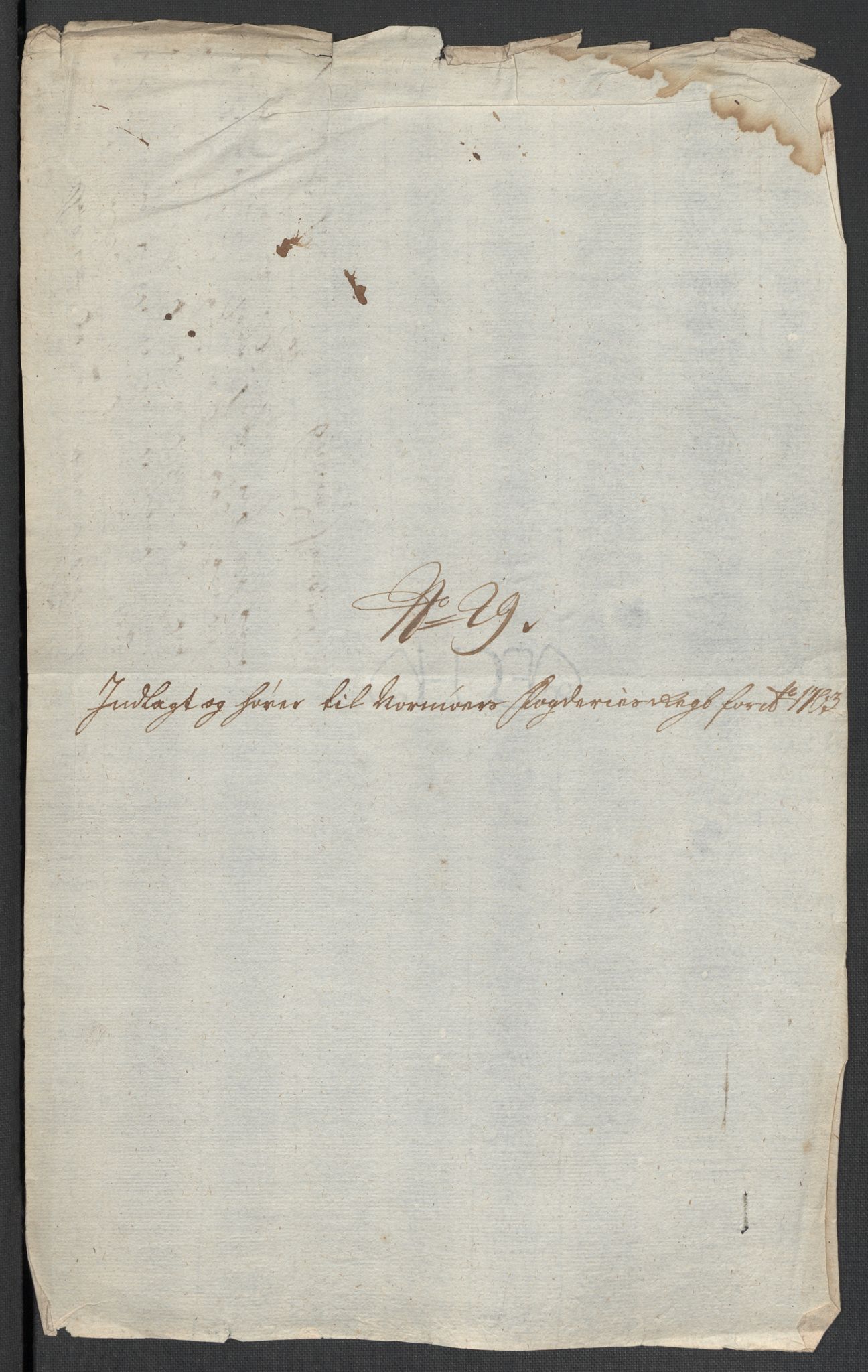 Rentekammeret inntil 1814, Reviderte regnskaper, Fogderegnskap, RA/EA-4092/R56/L3740: Fogderegnskap Nordmøre, 1703-1704, s. 181