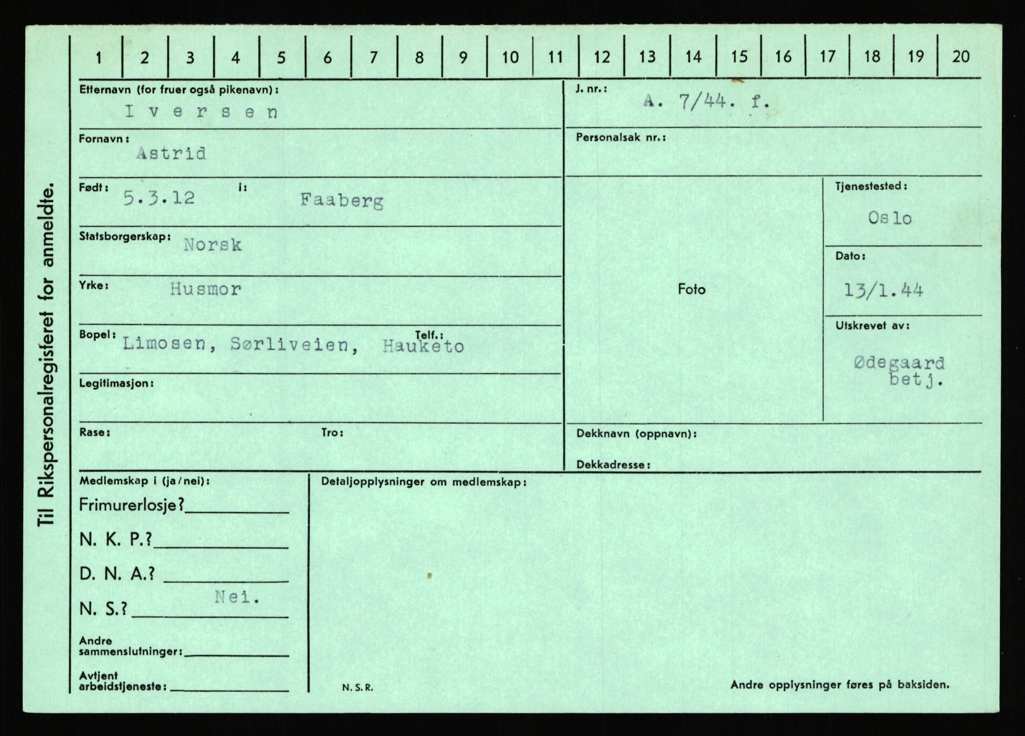 Statspolitiet - Hovedkontoret / Osloavdelingen, AV/RA-S-1329/C/Ca/L0007: Hol - Joelsen, 1943-1945, s. 2638