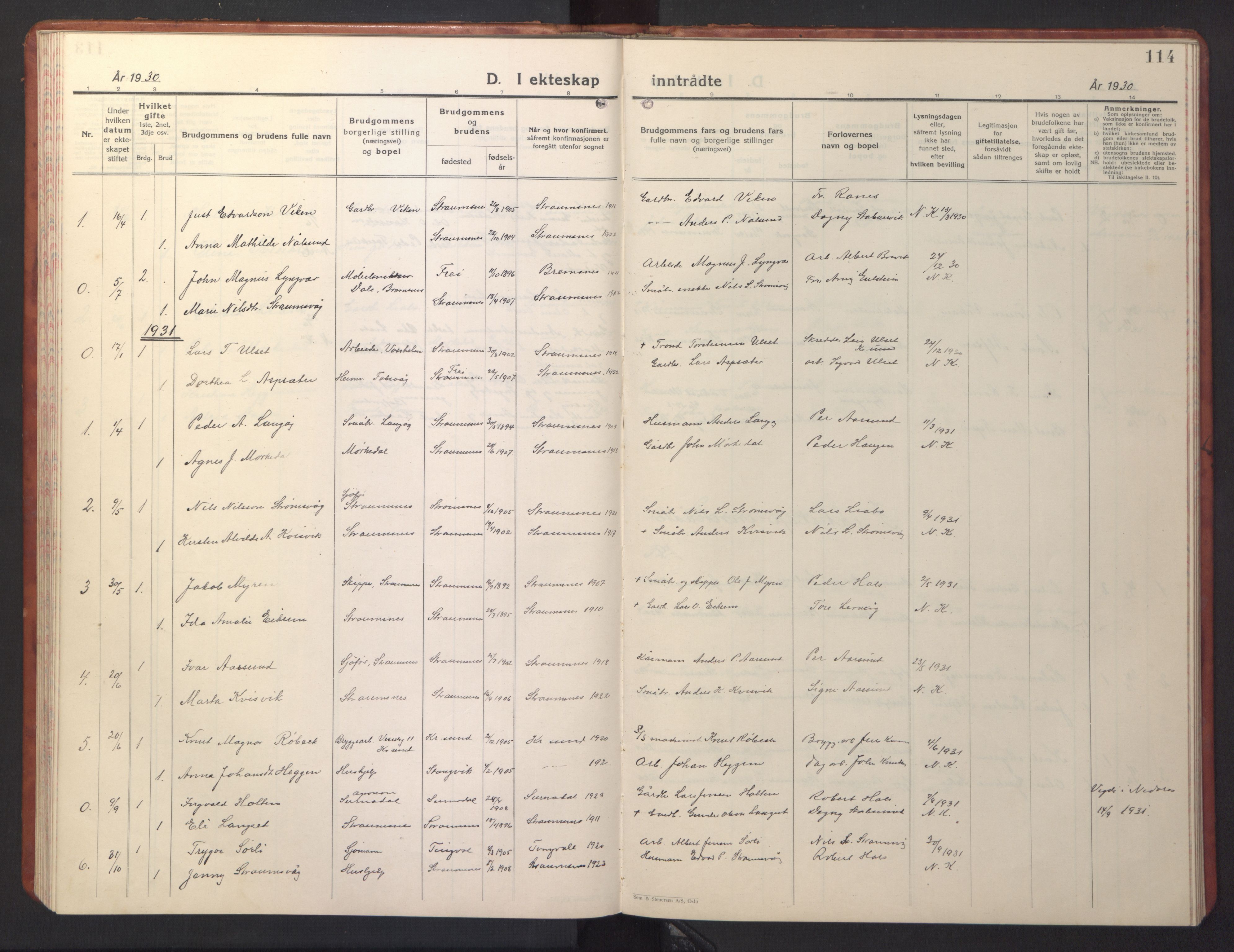 Ministerialprotokoller, klokkerbøker og fødselsregistre - Møre og Romsdal, AV/SAT-A-1454/587/L1002: Klokkerbok nr. 587C02, 1926-1951, s. 114