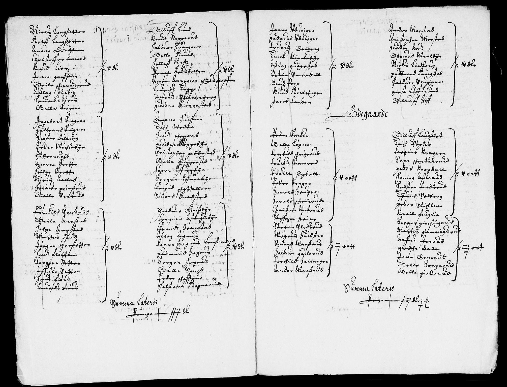 Rentekammeret inntil 1814, Reviderte regnskaper, Lensregnskaper, AV/RA-EA-5023/R/Rb/Rba/L0168: Akershus len, 1642-1643