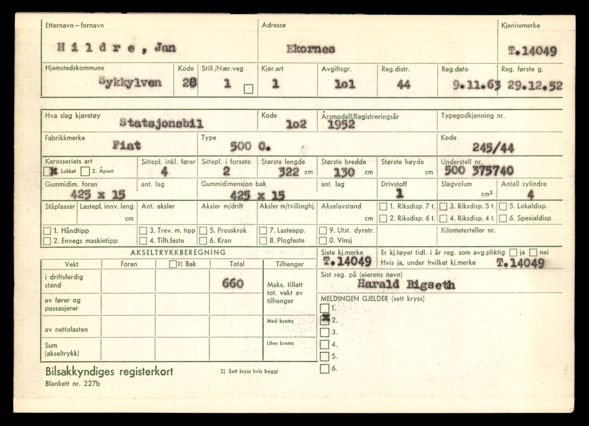 Møre og Romsdal vegkontor - Ålesund trafikkstasjon, AV/SAT-A-4099/F/Fe/L0042: Registreringskort for kjøretøy T 13906 - T 14079, 1927-1998, s. 2453