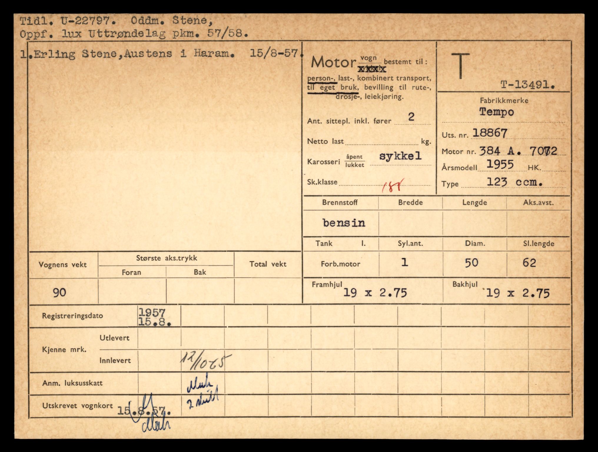 Møre og Romsdal vegkontor - Ålesund trafikkstasjon, AV/SAT-A-4099/F/Fe/L0039: Registreringskort for kjøretøy T 13361 - T 13530, 1927-1998, s. 2287