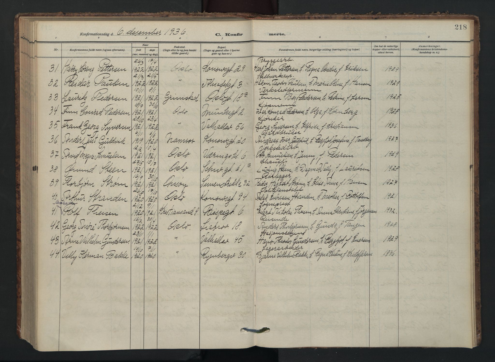 Gamlebyen prestekontor Kirkebøker, AV/SAO-A-10884/F/Fa/L0012: Ministerialbok nr. 12, 1908-1941, s. 218