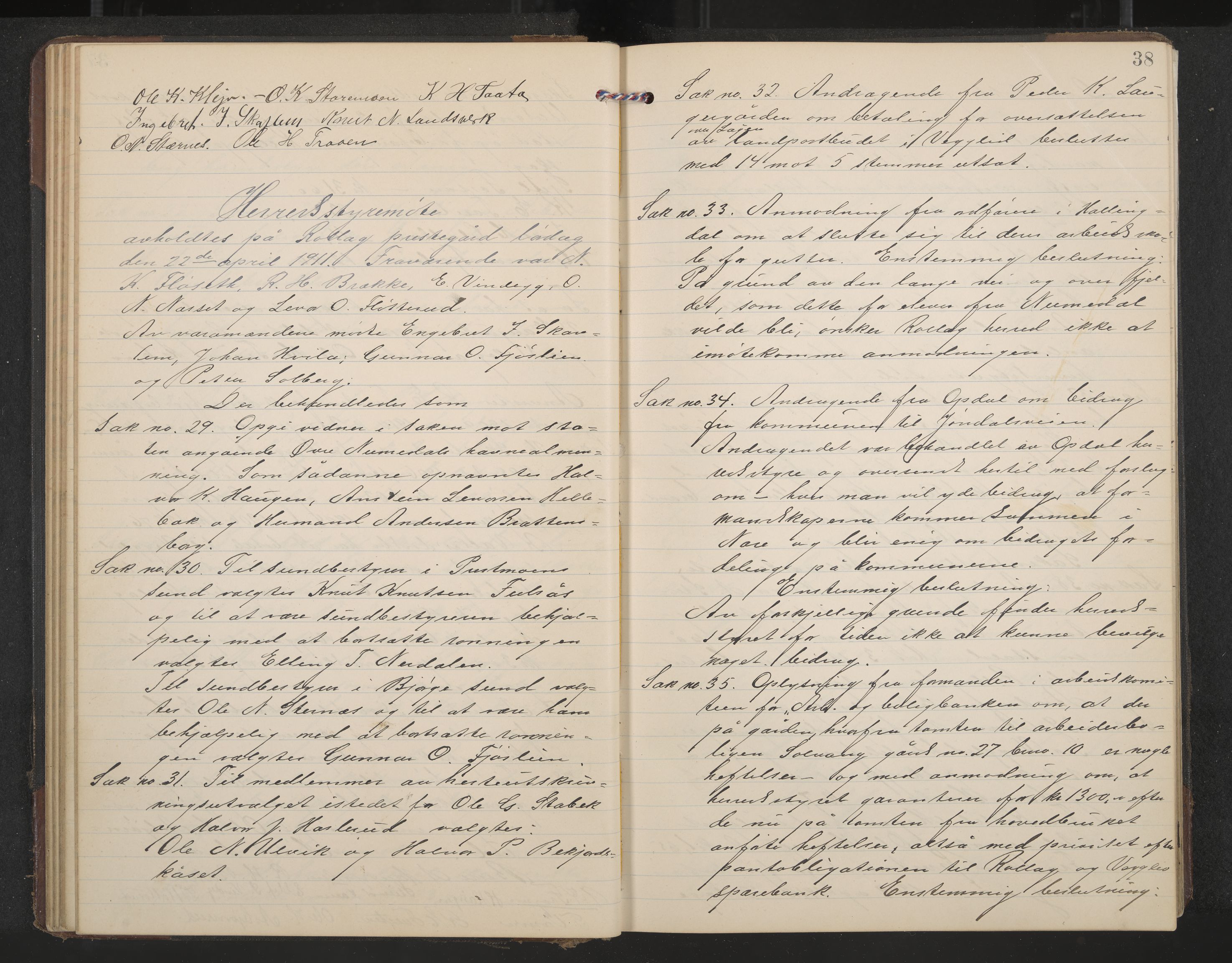 Rollag formannskap og sentraladministrasjon, IKAK/0632021-2/A/Aa/L0005: Møtebok, 1909-1915, s. 38