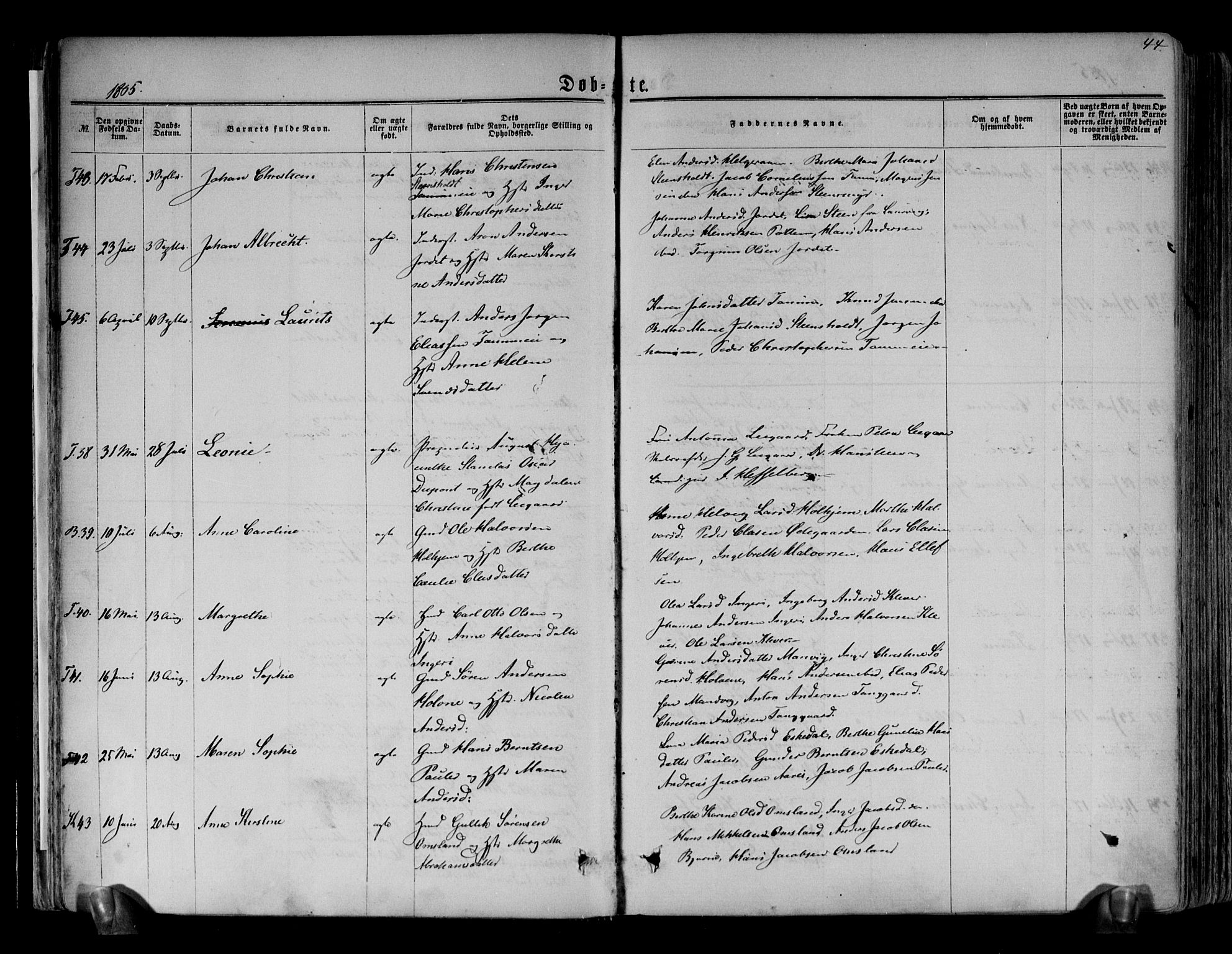 Brunlanes kirkebøker, AV/SAKO-A-342/F/Fa/L0005: Ministerialbok nr. I 5, 1862-1877, s. 44
