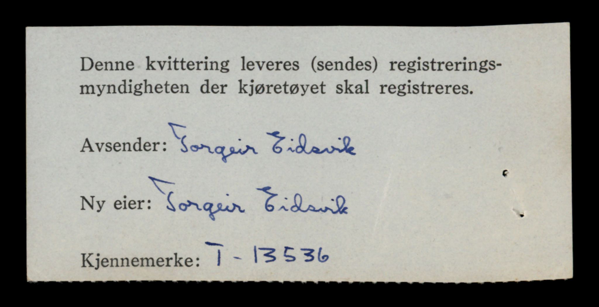 Møre og Romsdal vegkontor - Ålesund trafikkstasjon, AV/SAT-A-4099/F/Fe/L0040: Registreringskort for kjøretøy T 13531 - T 13709, 1927-1998, s. 123