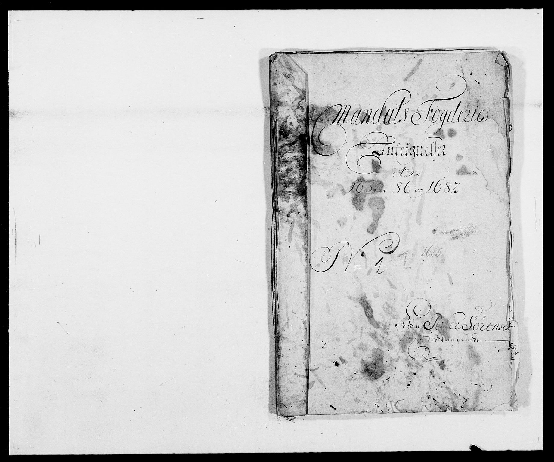 Rentekammeret inntil 1814, Reviderte regnskaper, Fogderegnskap, AV/RA-EA-4092/R42/L2542: Mandal fogderi, 1685-1687, s. 287